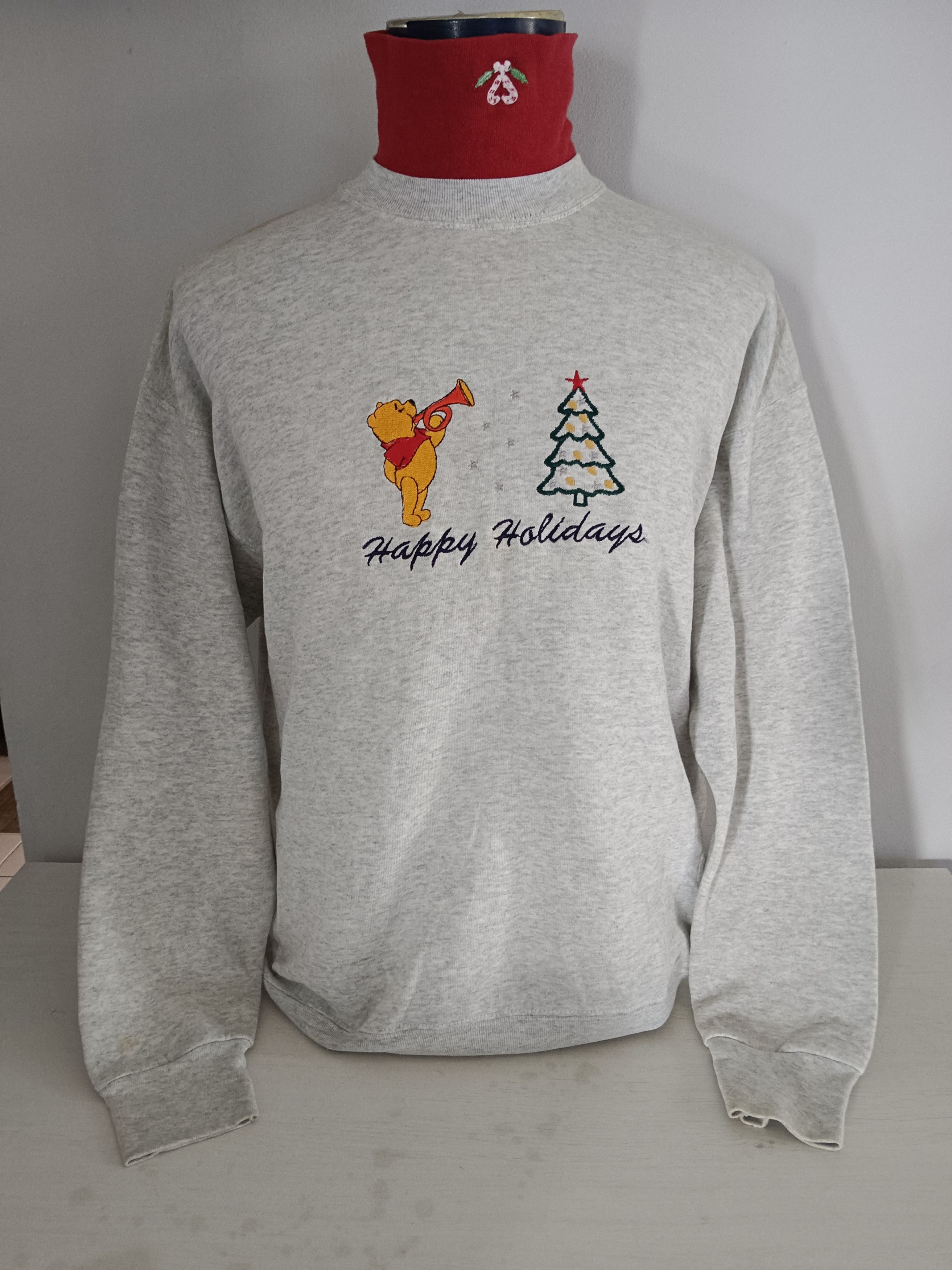 Fruit Of The Loom × Vintage Vintage Pooh Happy Holidays Sweatshirt size L Size L / US 10 / IT 46 - 1 Thumbnail