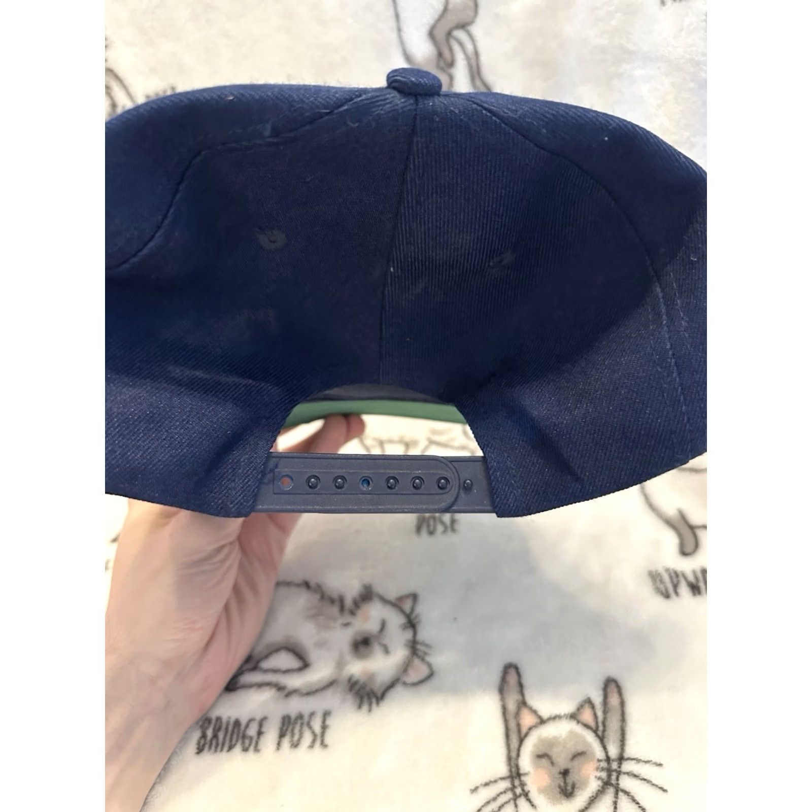 Vintage VINTAGE SUNY Maritime College Gold Leaf SnapBack Hat Navy Blue Navy Blue SnapBack Hat Mens Cap US College Retro 80s 90s Size ONE SIZE - 5 Thumbnail