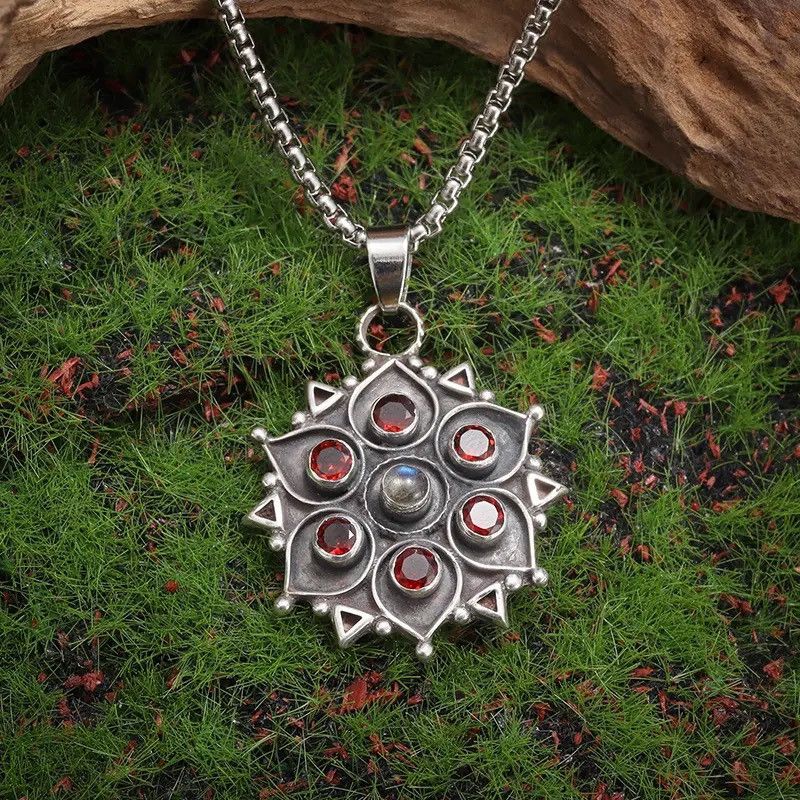 Vintage Lotus Petal Shaped Gemstone Pendant Necklace Size ONE SIZE - 6 Thumbnail