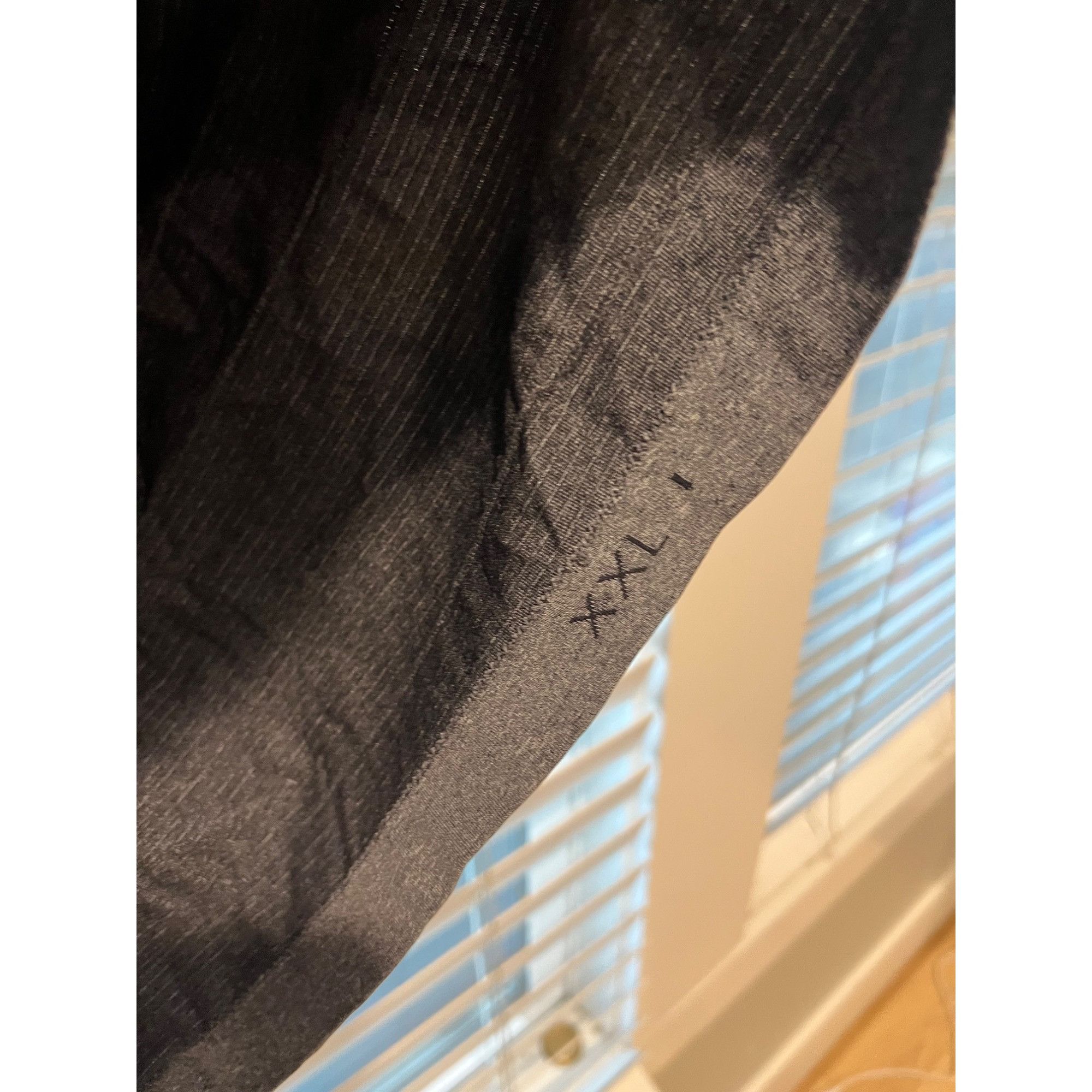 Lululemon Lululemon Metal Vent Shirt - Size XXL Size US XXL / EU 58 / 5 - 3 Thumbnail