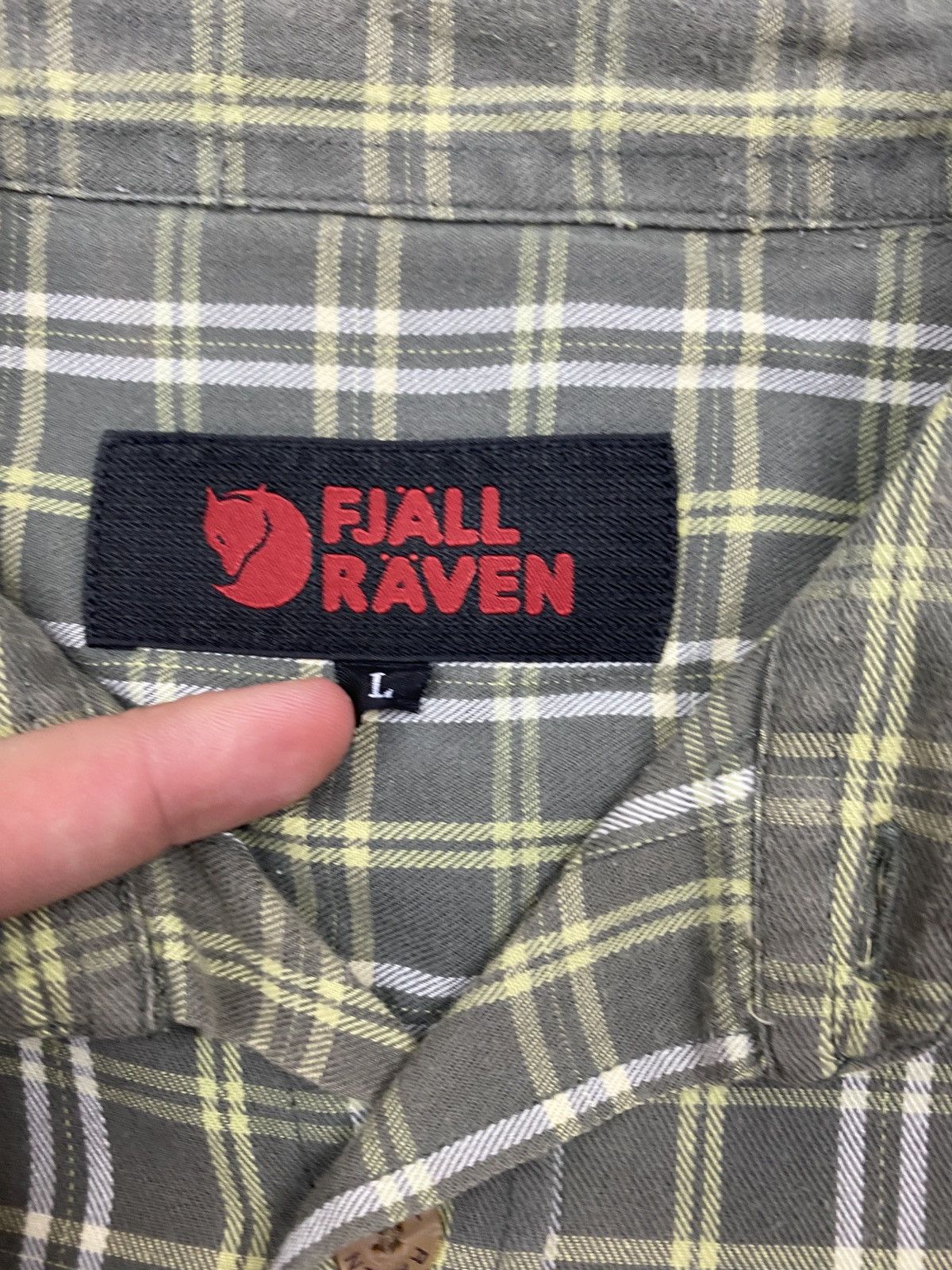 Fjallraven × Vintage Fjallraven Short Sleeve Button Up Faded T-shirt Check Tee Size US L / EU 52-54 / 3 - 6 Thumbnail