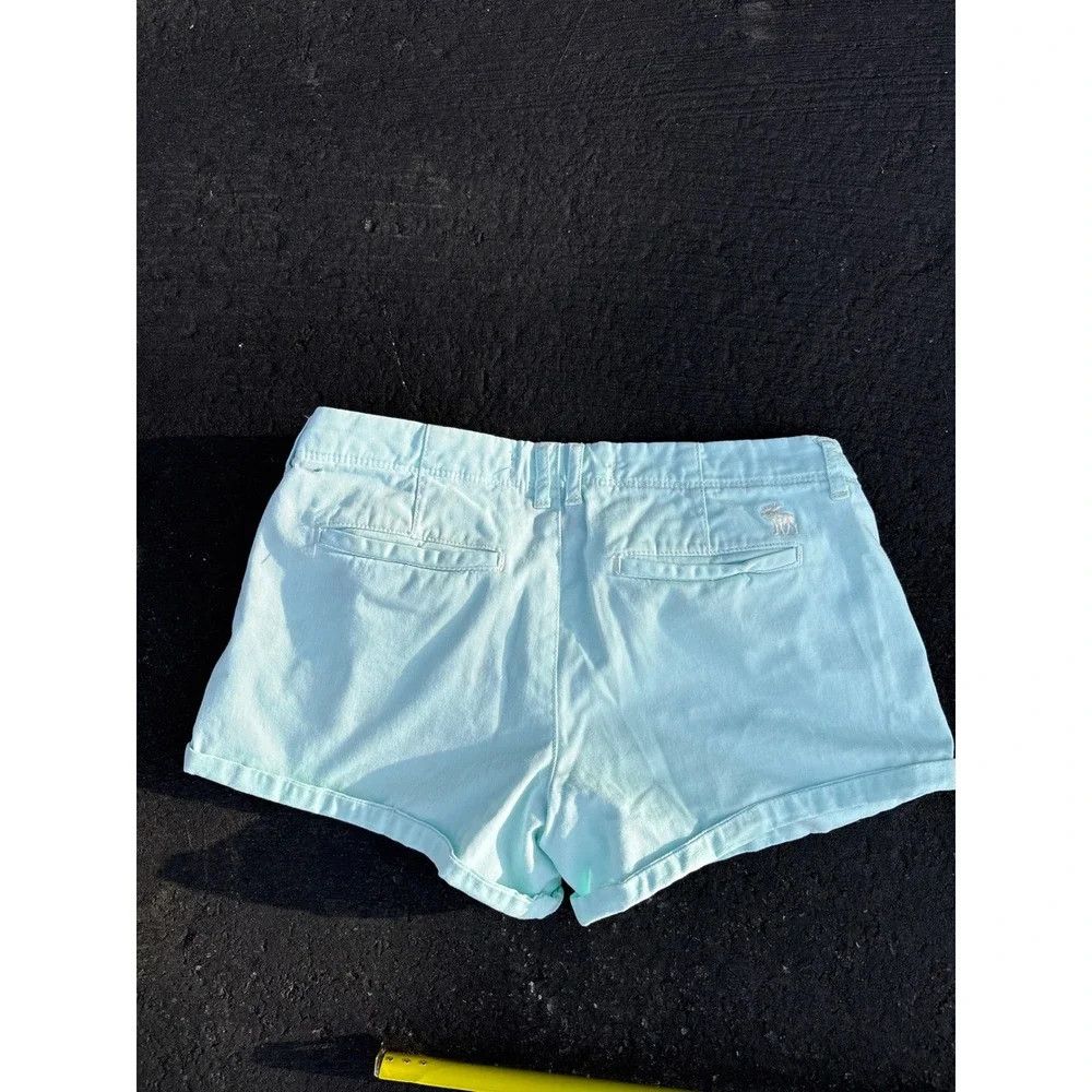 Abercrombie & Fitch Abercrombie & Fitch Chino Shorts Size 2 Low Rise Cuffed Size 26" / US 2 / IT 38 - 6 Thumbnail