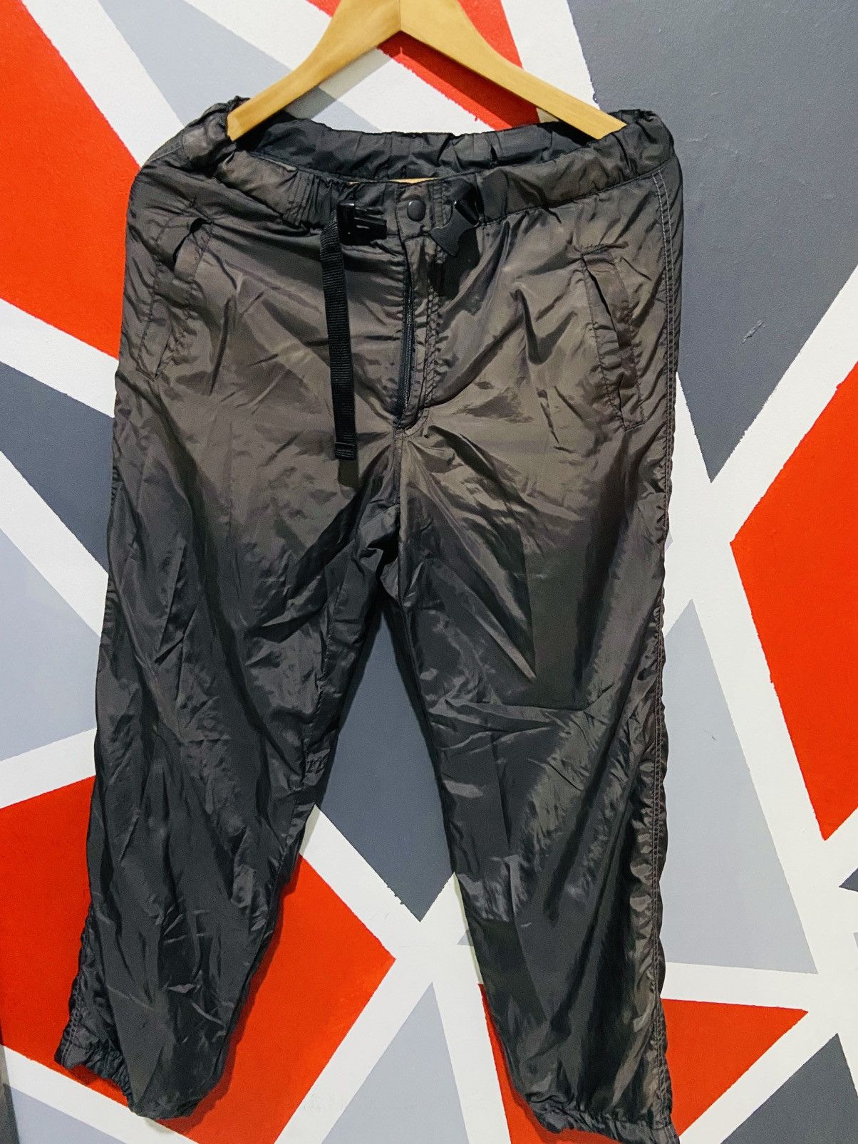 Uniqlo Uniql o Jogger Pant Size US 31 - 1 Thumbnail