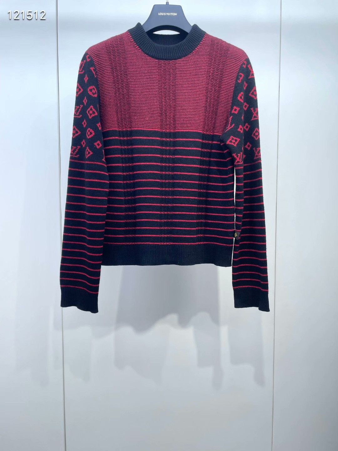 Louis Vuitton LV Red Black Stripe Monogram Knit Size US M / EU 48-50 / 2 - 1 Thumbnail