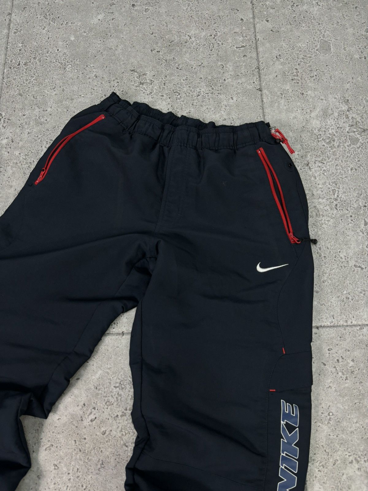 Nike × Vintage 00s Baggy Vintage Nike Track Pants Swoosh Logo Blockcore Size US 32 / EU 48 - 4 Thumbnail