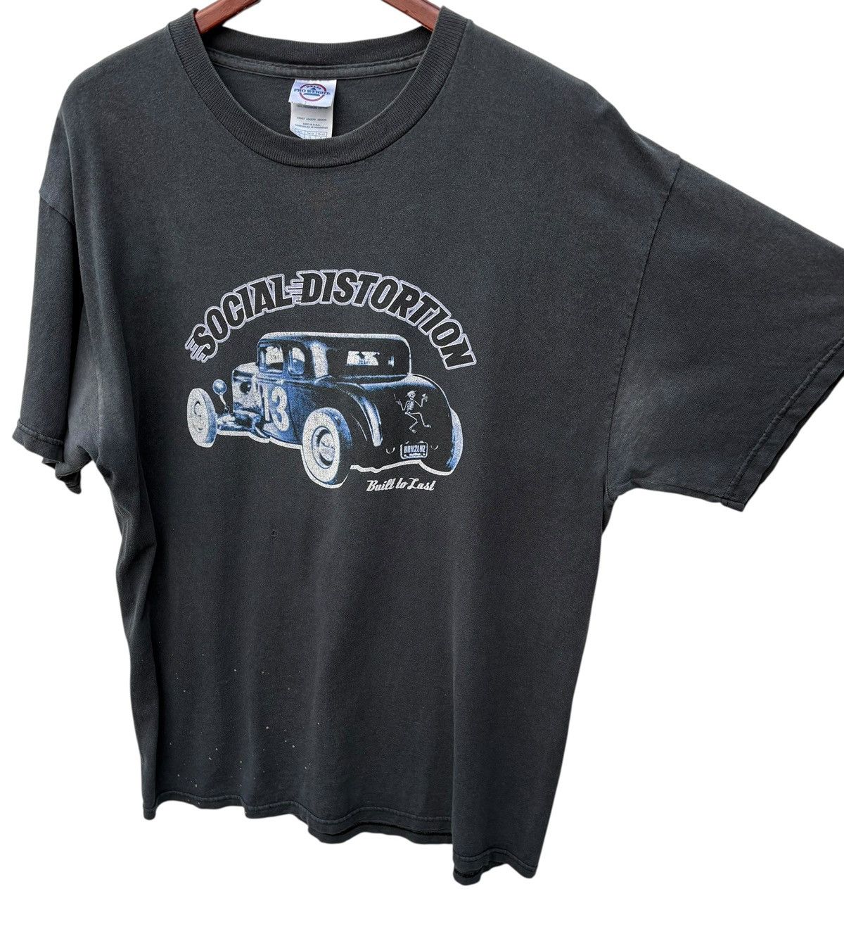 Band Tees Y2K Faded Social Distortion Punk Band Tee Size US L / EU 52-54 / 3 - 8 Thumbnail