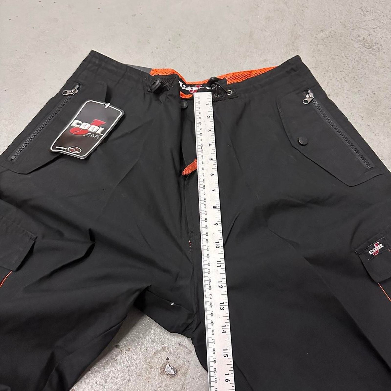 Vintage Vintage Baggy Y2k Urban Wide Leg Black Windbreaker Pant Sz L Size US 34 / EU 50 - 7 Thumbnail