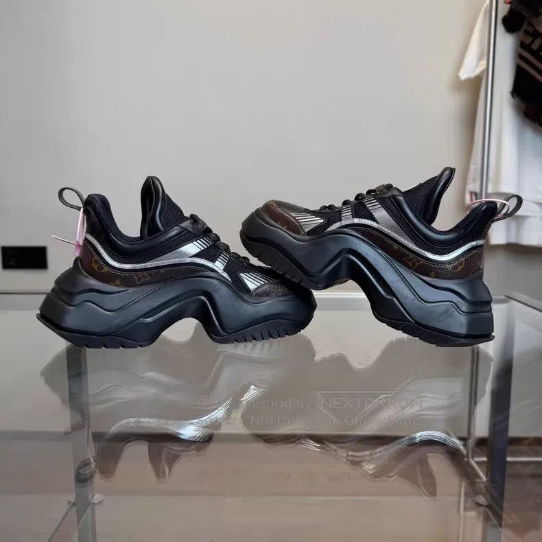 Louis Vuitton Louis Vuitton Archlight 2.0 black presbyopic dad shoes Size US 8 / IT 38 - 6 Thumbnail