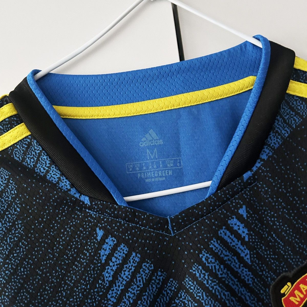 Adidas Manchester United adidas 2021 2022 jersey football Size US M / EU 48-50 / 2 - 3 Thumbnail