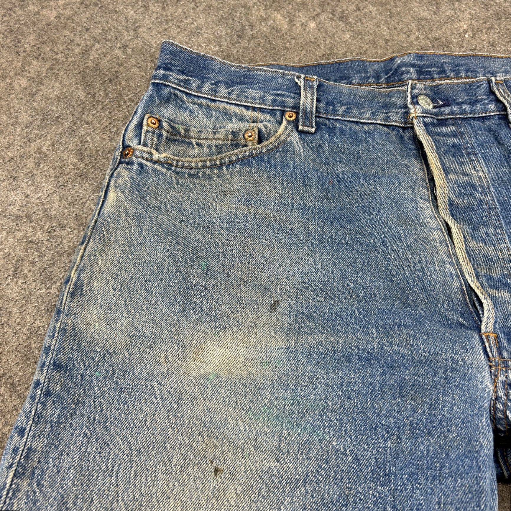 Levi's VINTAGE Levi's 501 Jeans Mens 38 Regular Straight Blue 90s Distressed 32 Inseam USA 80s Size US 38 / EU 54 - 3 Thumbnail