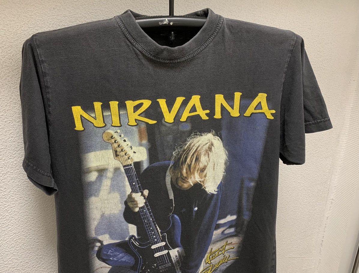 Band Tees Nirvana Kurt Cobain vintage band rock t-shirt M sz Size US M / EU 48-50 / 2 - 2 Thumbnail