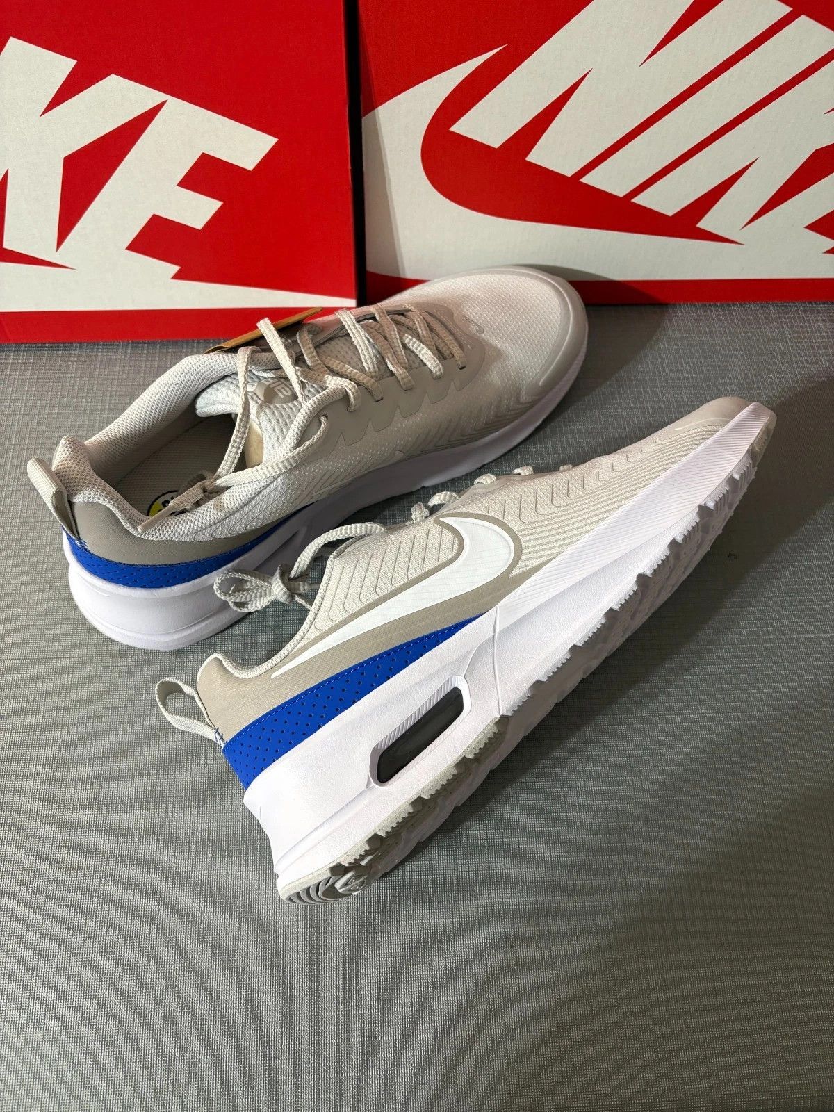 Nike Nike Air Max Size US 13 / EU 46 - 1 Thumbnail