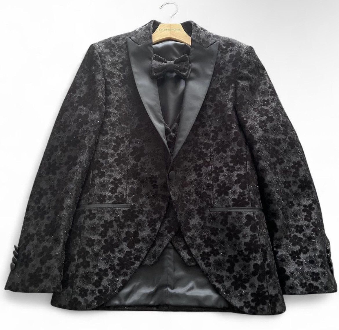 Versini Black Flower, Vercini Floral Elegance Tuxedo Size 46R - 1 Thumbnail