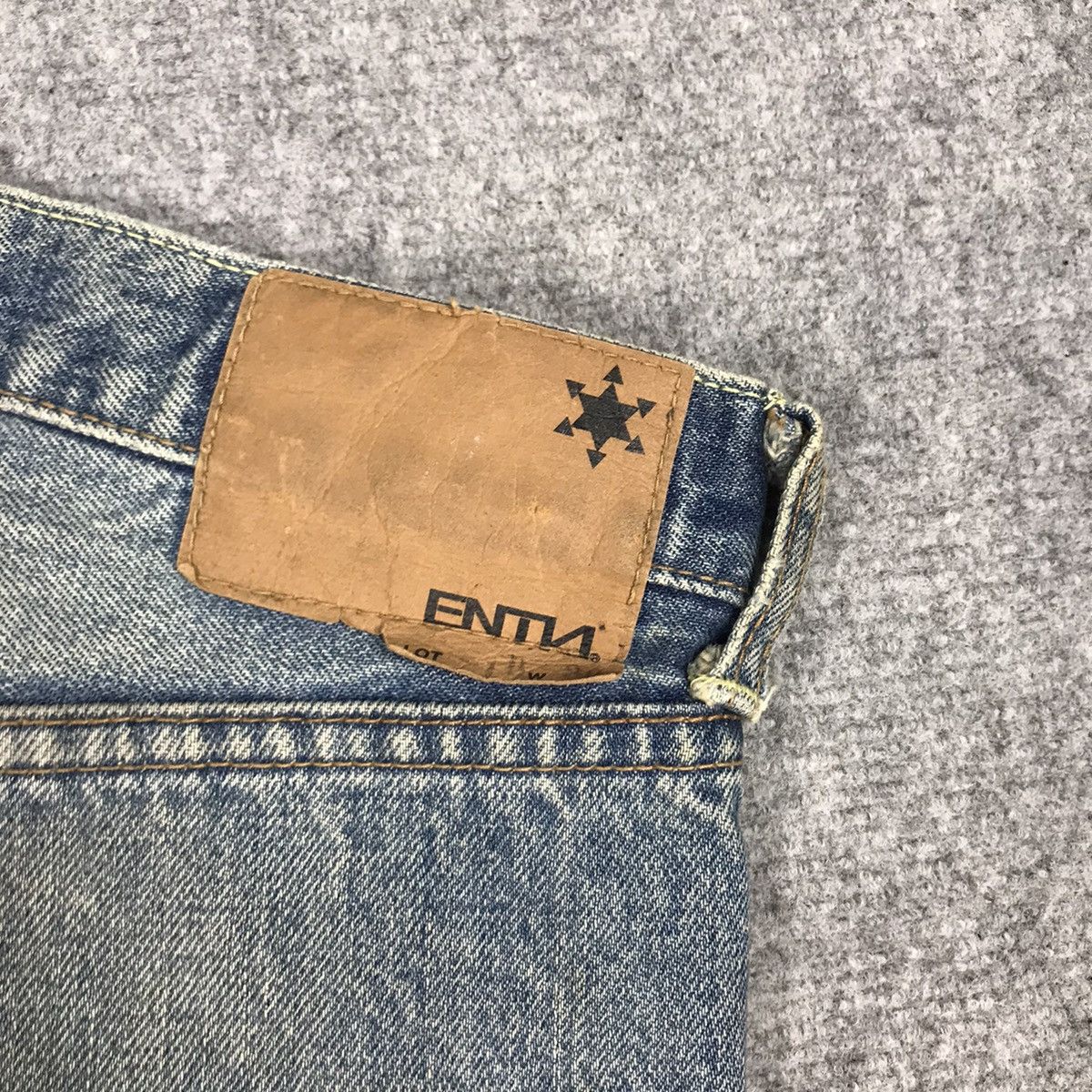 Japanese Brand ENTIA DISTRESSED DENIM JAPAN STYLE DENIM PANTS Size US 30 / EU 46 - 12 Thumbnail