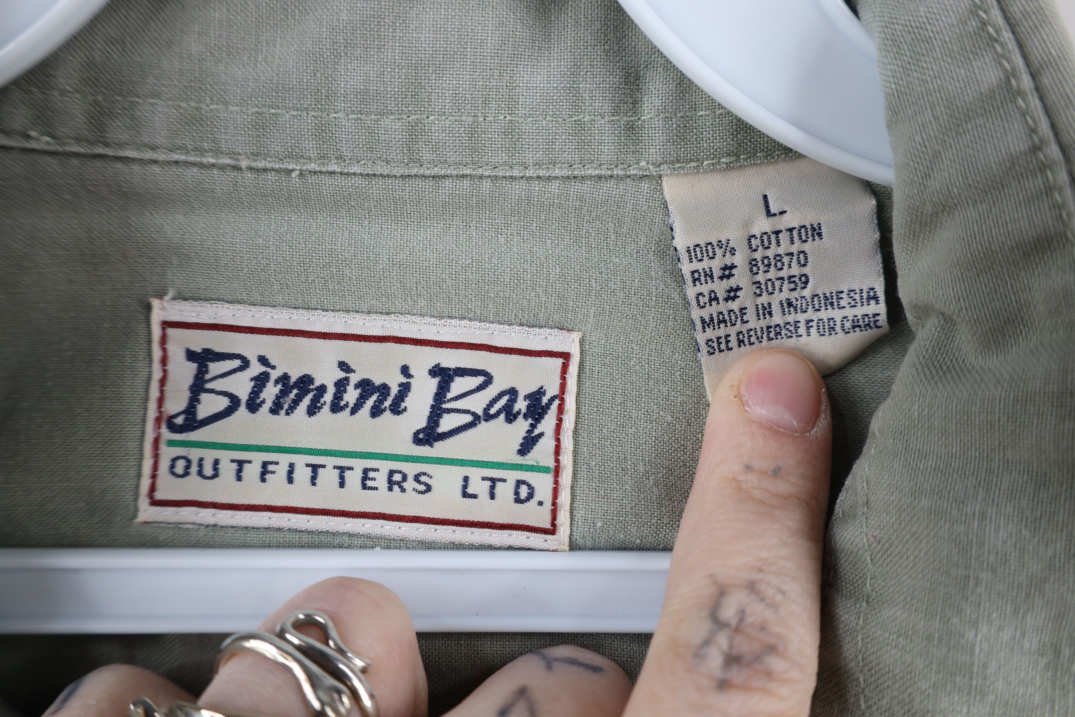 Vintage Vintage 90s Streetwear Stonewash Flyfishing Button Shirt Size US L / EU 52-54 / 3 - 10 Thumbnail