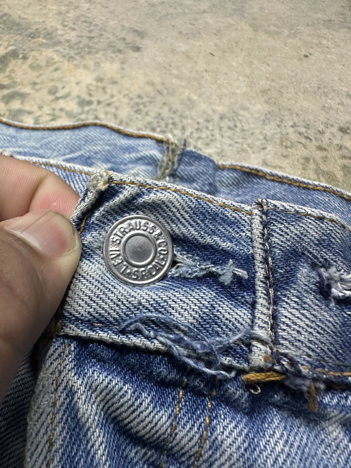 Levi's × Vintage Rare🔥Vintage Levi’s Patchwork Custom 90’s Jeans Size US 33 - 15 Thumbnail