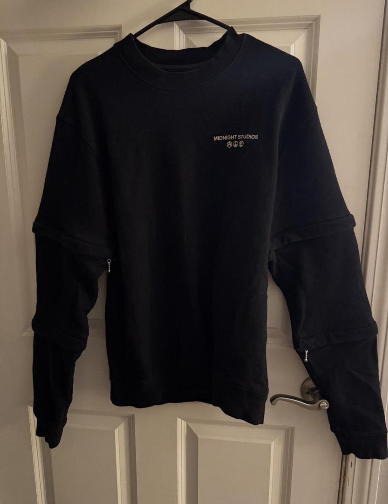 Midnight Studios Midnight Studios crewneck with a zip off detachable sleeves Size US S / EU 44-46 / 1 - 1 Thumbnail