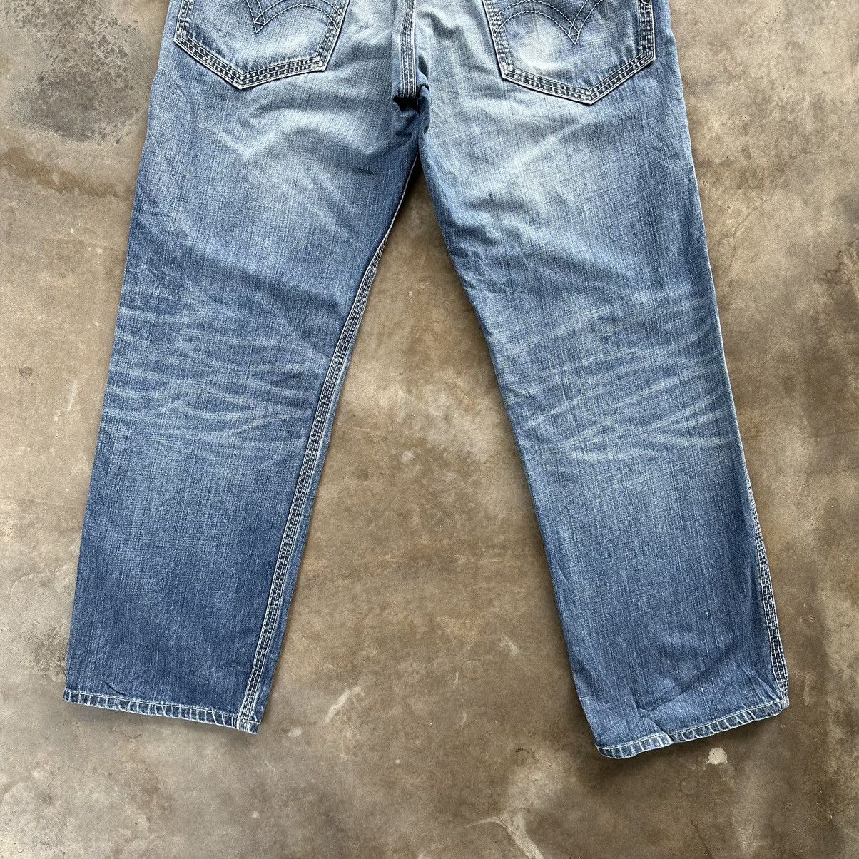 Levi's Vintage Levis Buckle Distressed Faded Denim Jean Pant W32 Size US 32 / EU 48 - 11 Thumbnail