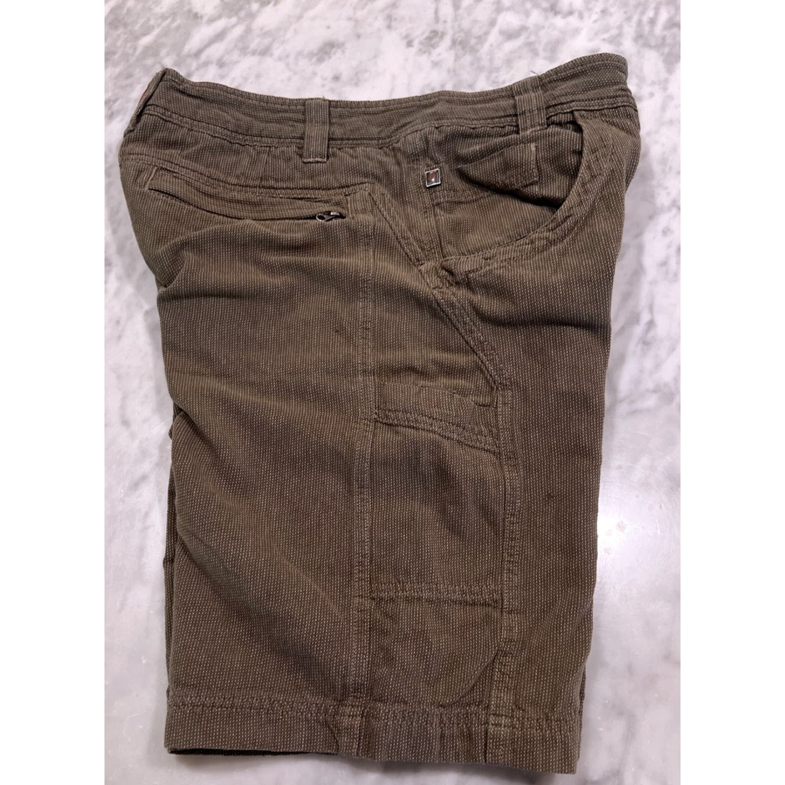 Royal Robbins Royal Robbins Chino Shorts Mens Size 30 Polka Dot Brown Cotton Casual Preppy Size US 30 / EU 46 - 6 Thumbnail