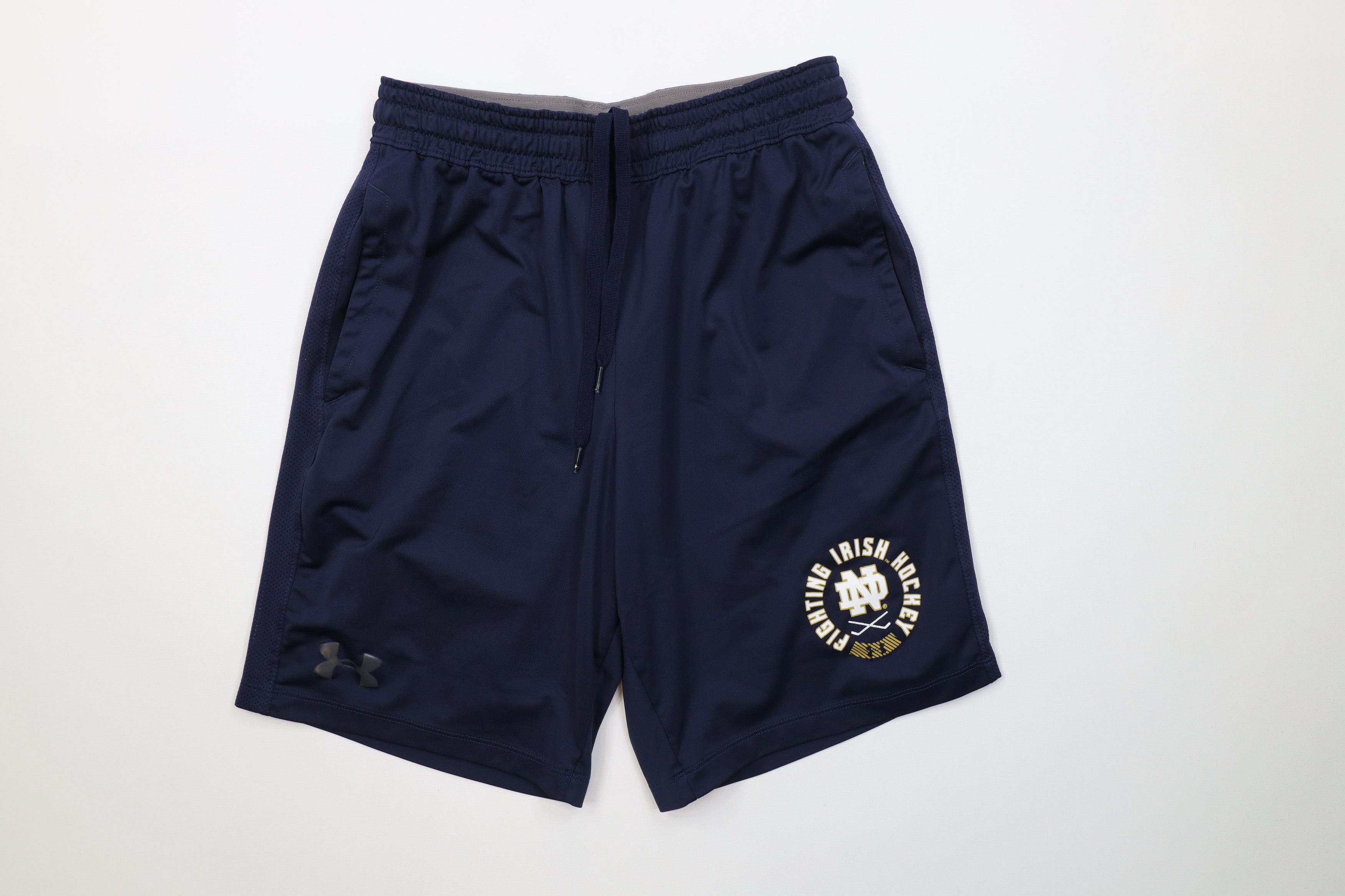 Under Armour Under Armour Notre Dame University Hockey Above Knee Shorts Size US 30 / EU 46 - 1 Thumbnail