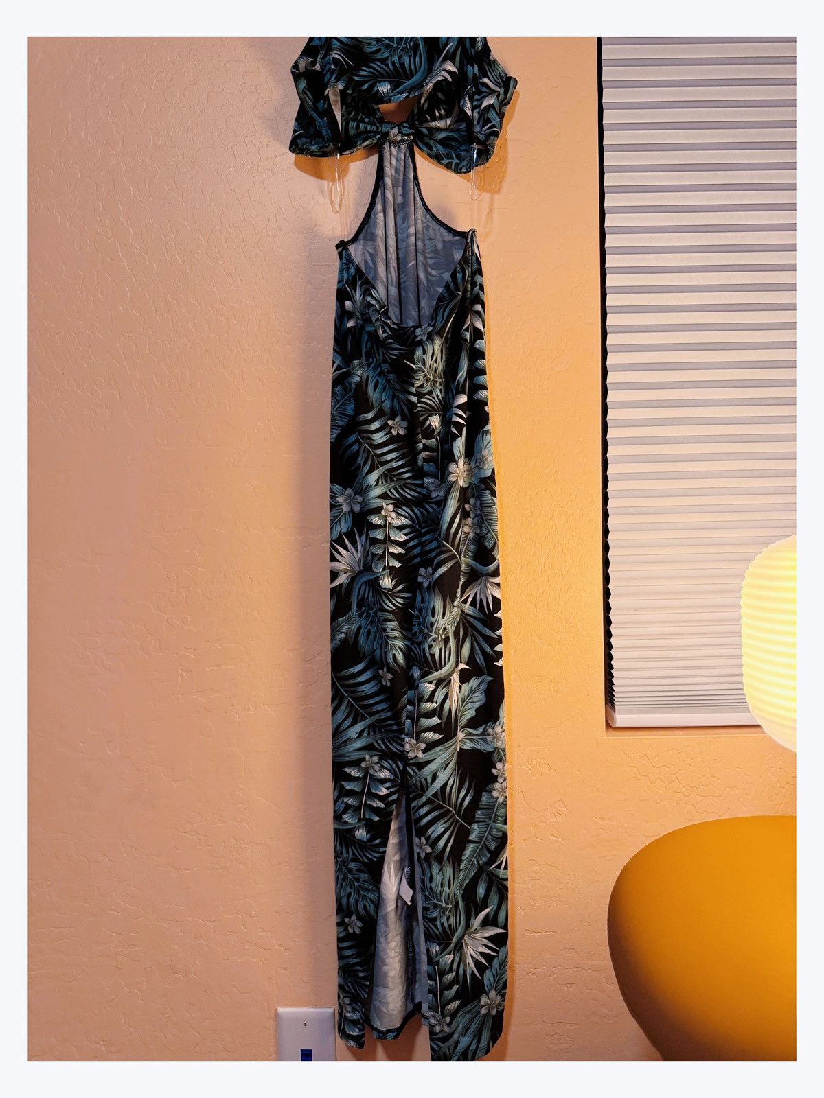 Other Liz & Sara Tropical Cutout Midi Dress – Leaf Print Size L / US 10 / IT 46 - 4 Thumbnail