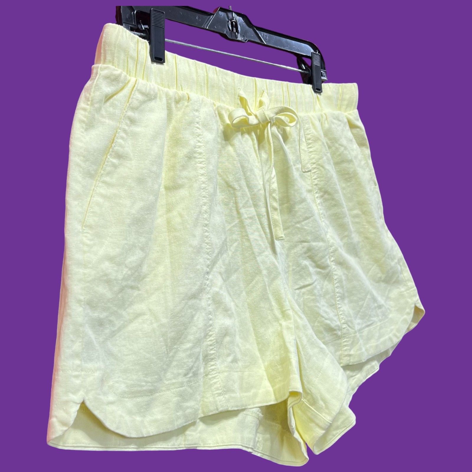Other Universal Thread - Women's High Rise Pull-On Shorts Pockets Size 34" / US 12 / IT 48 - 12 Thumbnail