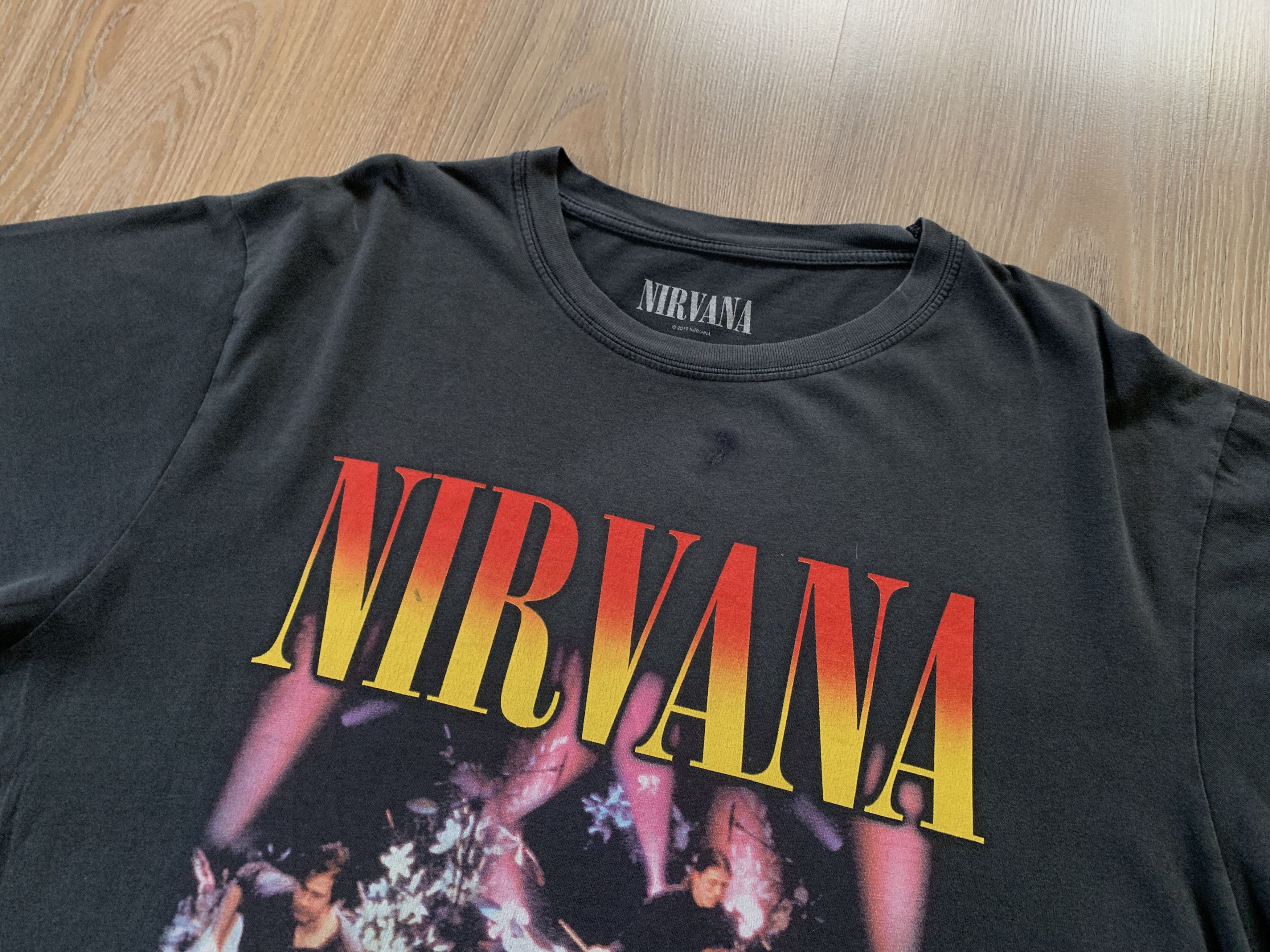 Pull & Bear Pull&Bear Nirvana Unplagged In New York Tour T Shirt Size US L / EU 52-54 / 3 - 4 Thumbnail