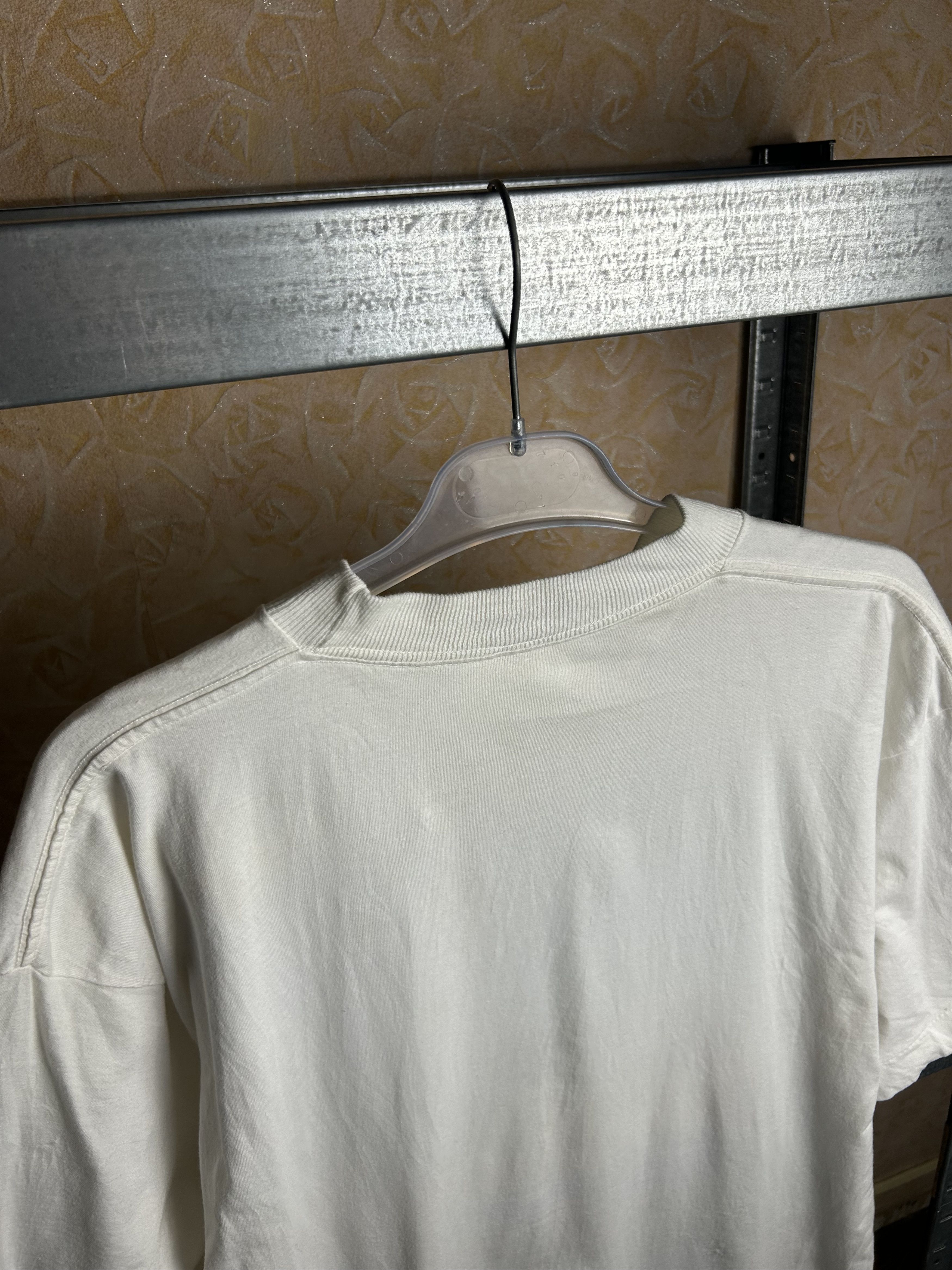 Vintage Vintage 1991 Salvador Dalidream Caused T-shirt Size US L / EU 52-54 / 3 - 13 Thumbnail