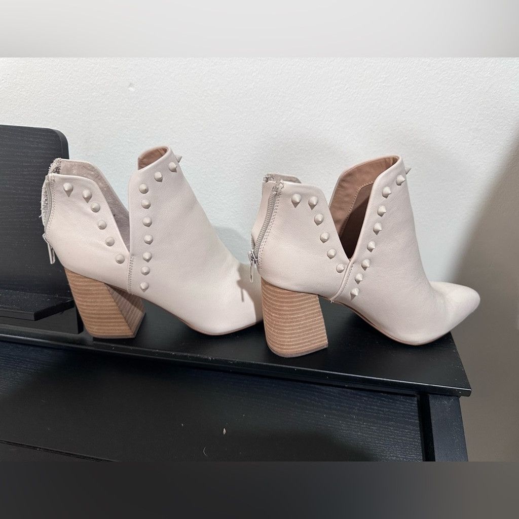 Steve Madden Steve Madden boots…barely worn Size US 8.5 / IT 38.5 - 1 Thumbnail