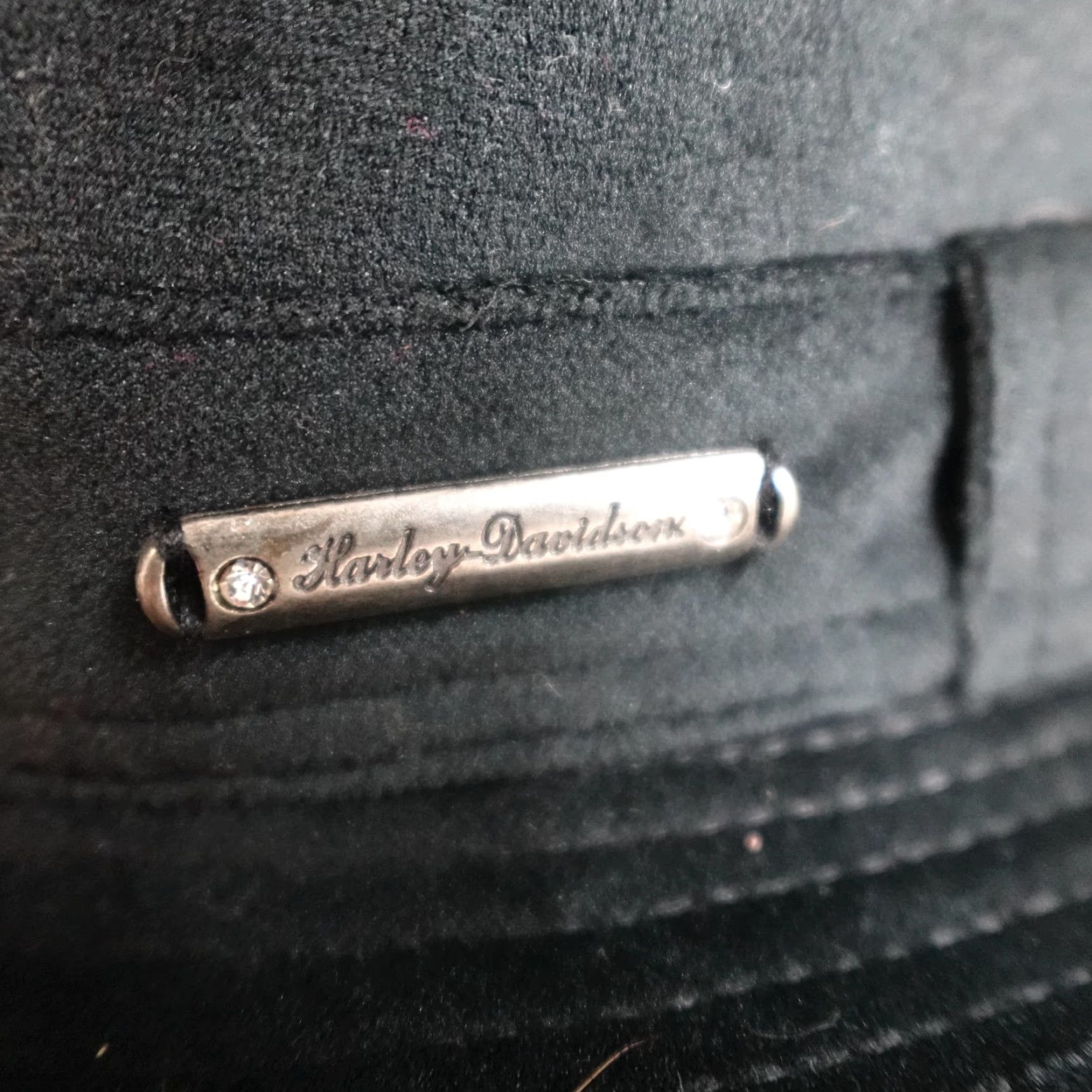 Harley Davidson Harley-Davidson Womens Hat Fedora Black Cotton Blend Velvet Embroidered Adjustable Medium Hat Accessories Womens Black Fedora Harley-Davidson Size ONE SIZE - 7 Thumbnail