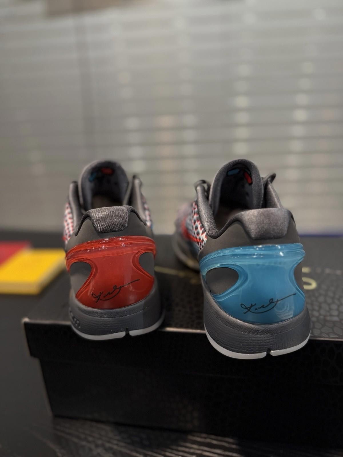 Nike Size 10.5 Men’s - Nike Zoom Kobe 6 All-Star 3D Hollywood Size US 10.5 / EU 43-44 - 11 Thumbnail