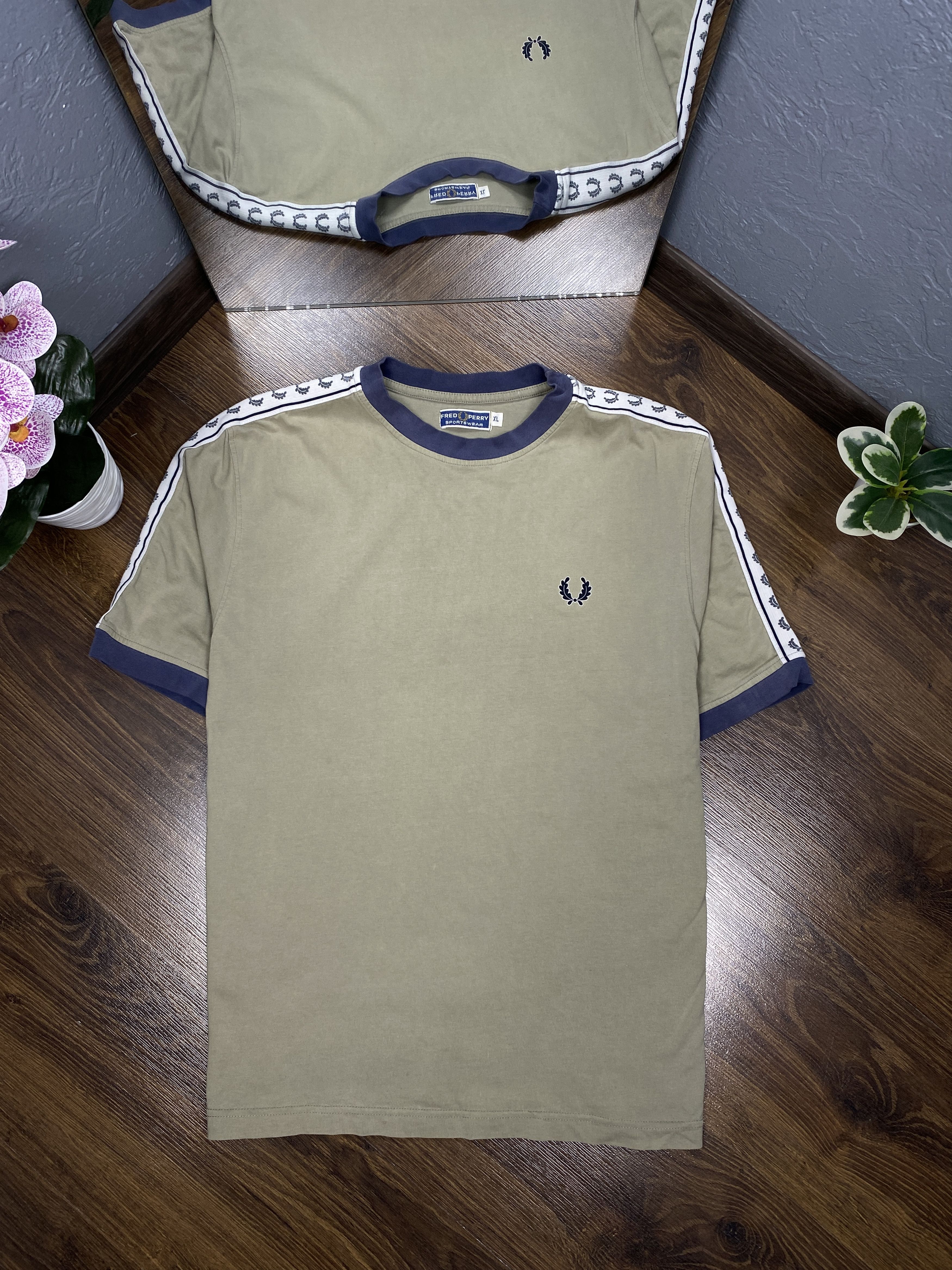 Fred Perry Fred Perry 90s Vintage Mens T-Shirt Size US XL / EU 56 / 4 - 1 Thumbnail