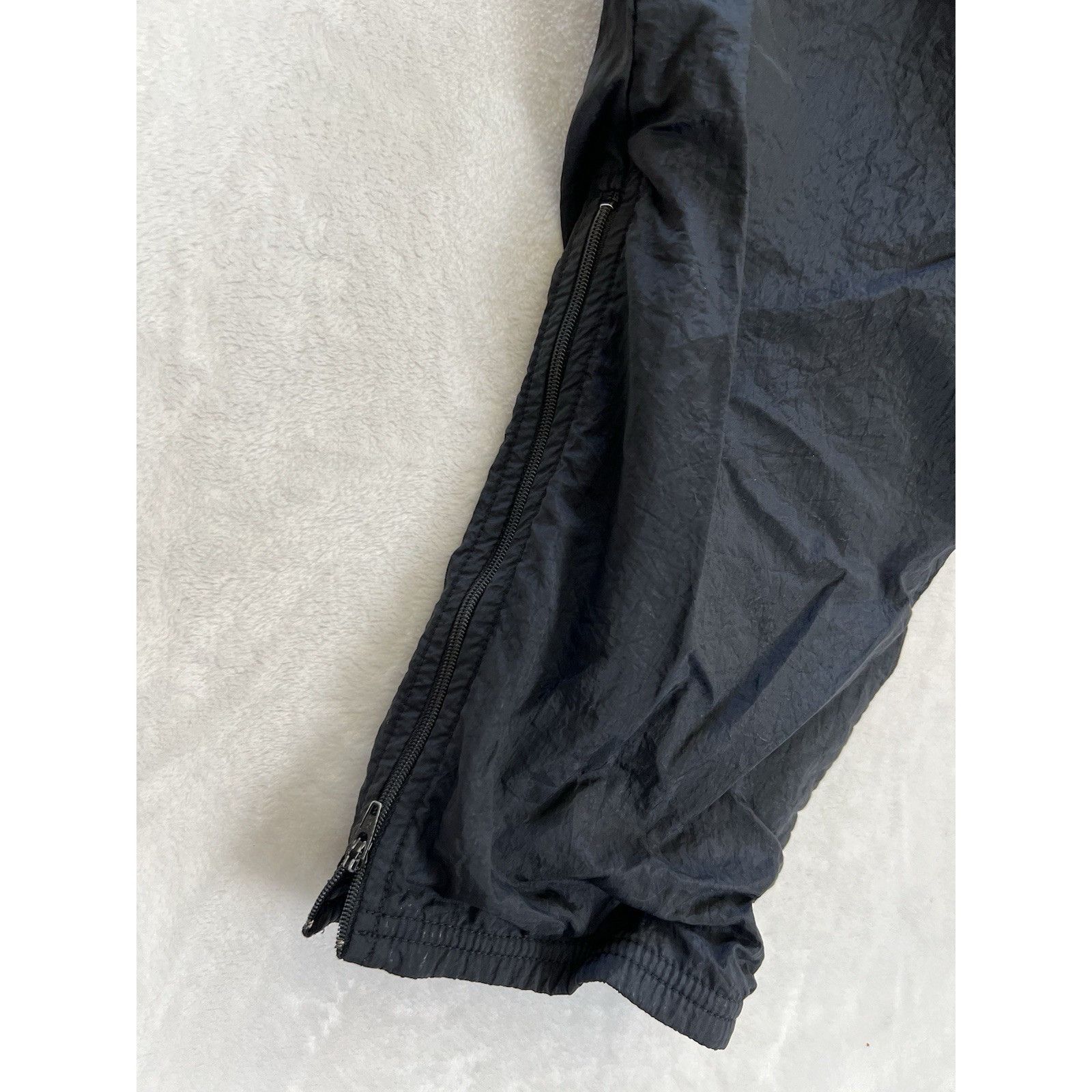 Nike Vintage Nike Track Pants Women’s Size Large Black Ankle Z Size 30" / US 8 / IT 44 - 2 Thumbnail
