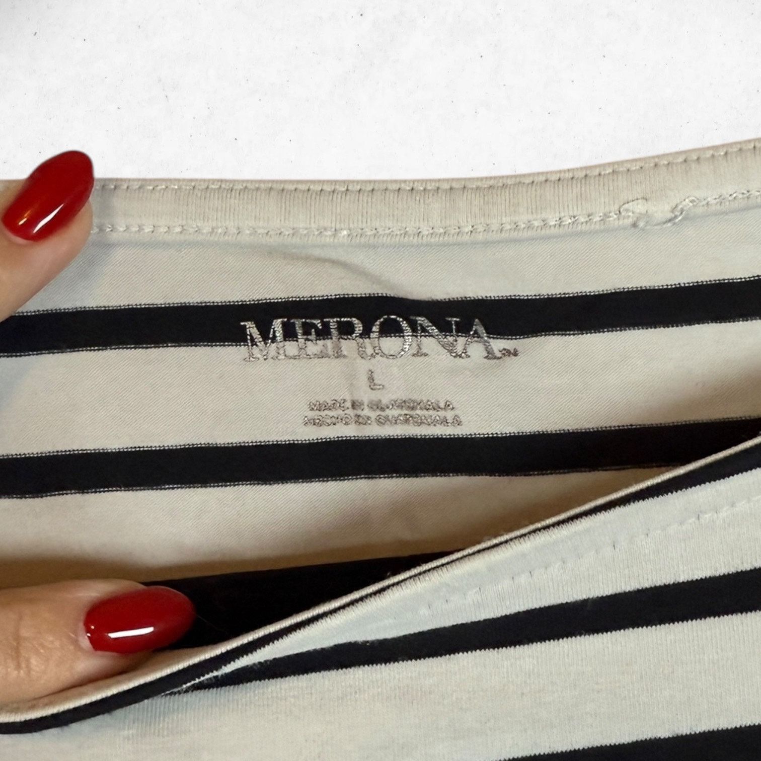Merona Merona Top Women's Size L Striped Off White Black 3/4 Sleeve Size L / US 10 / IT 46 - 3 Thumbnail