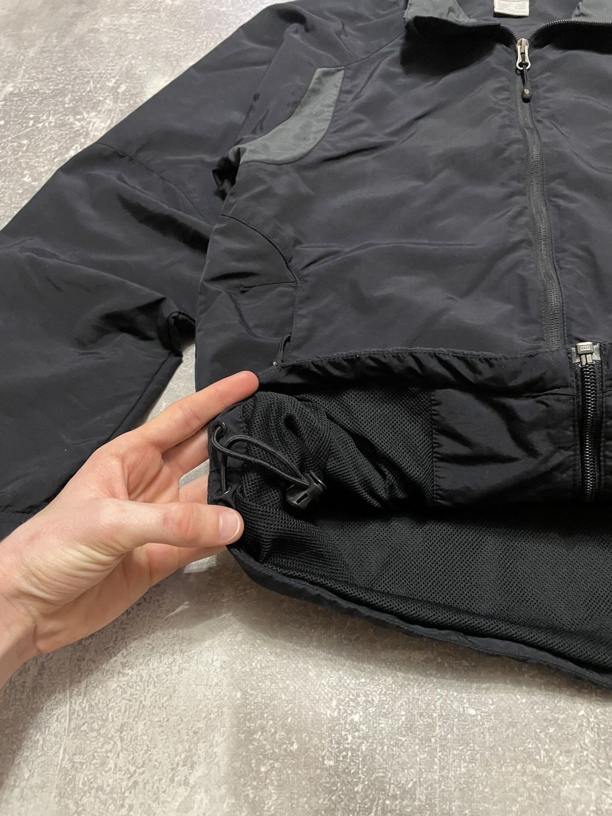 Nike × Vintage Vintage Nike Nylon Track Jacket Drill Size S Size US S / EU 44-46 / 1 - 9 Thumbnail