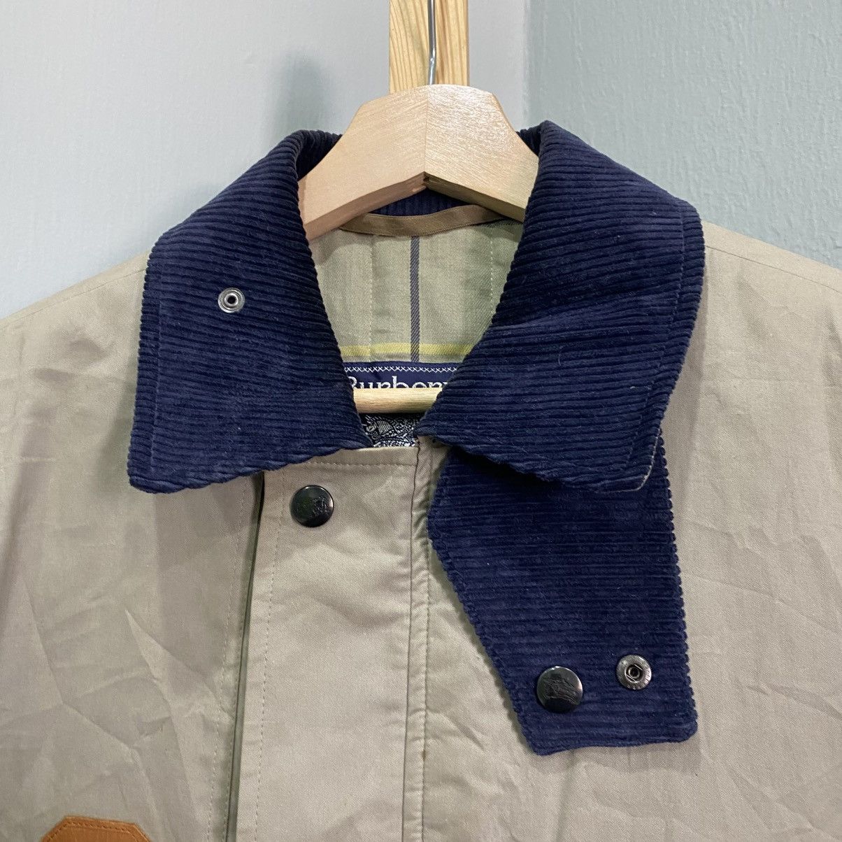 Burberry Vintage Burberry Corduroy Collar Hunting Canvas Field Jacket Size US L / EU 52-54 / 3 - 16 Thumbnail
