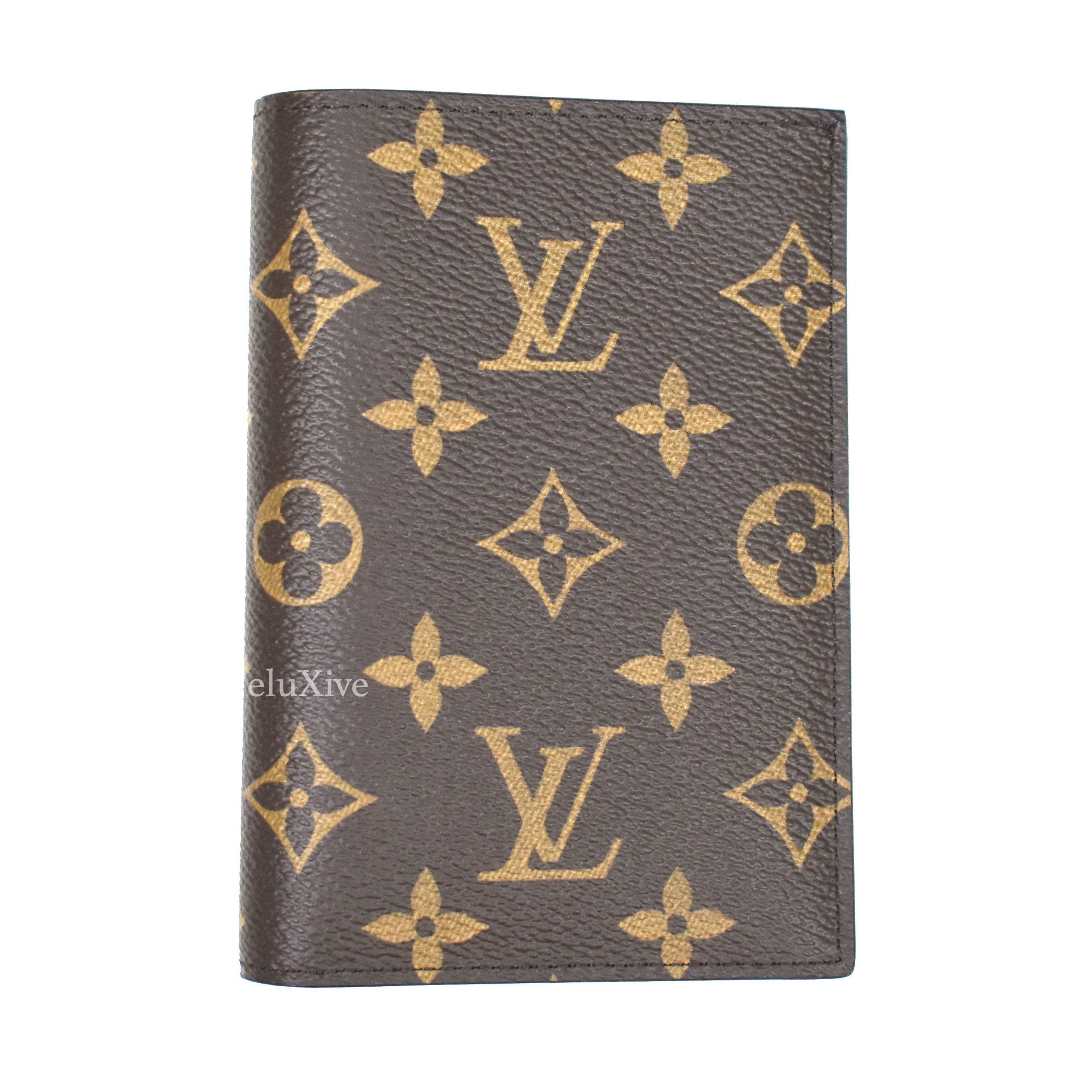 Louis Vuitton LV VIP Gift Bordeaux Monogram Passport Holder Wallet Size ONE SIZE - 1 Preview