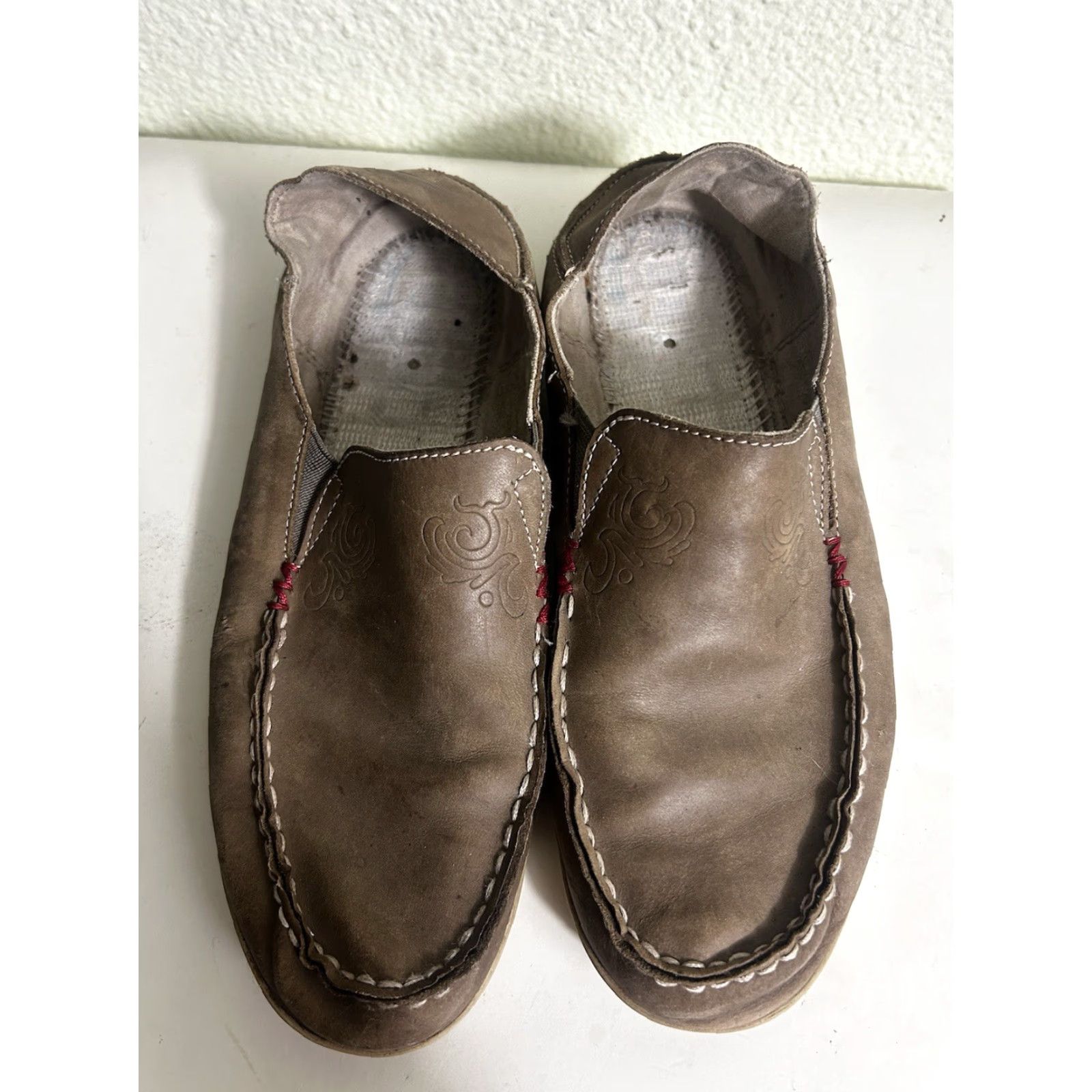 Olukai **OluKai Women's Brown Leather Size 9.5 Slip-On Loafers** User: Olukai Women's Brown Leather Size 9.5 Slip-On Loafers Size US 10 / IT 40 - 7 Thumbnail