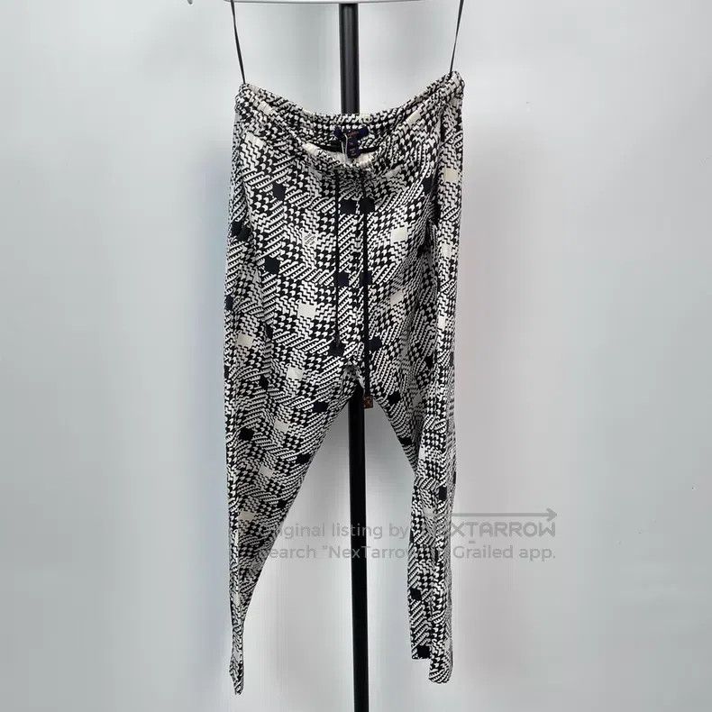 Louis Vuitton Louis Vuitton Black and white houndstooth drawstring slack Size US 36 / EU 52 - 2 Thumbnail
