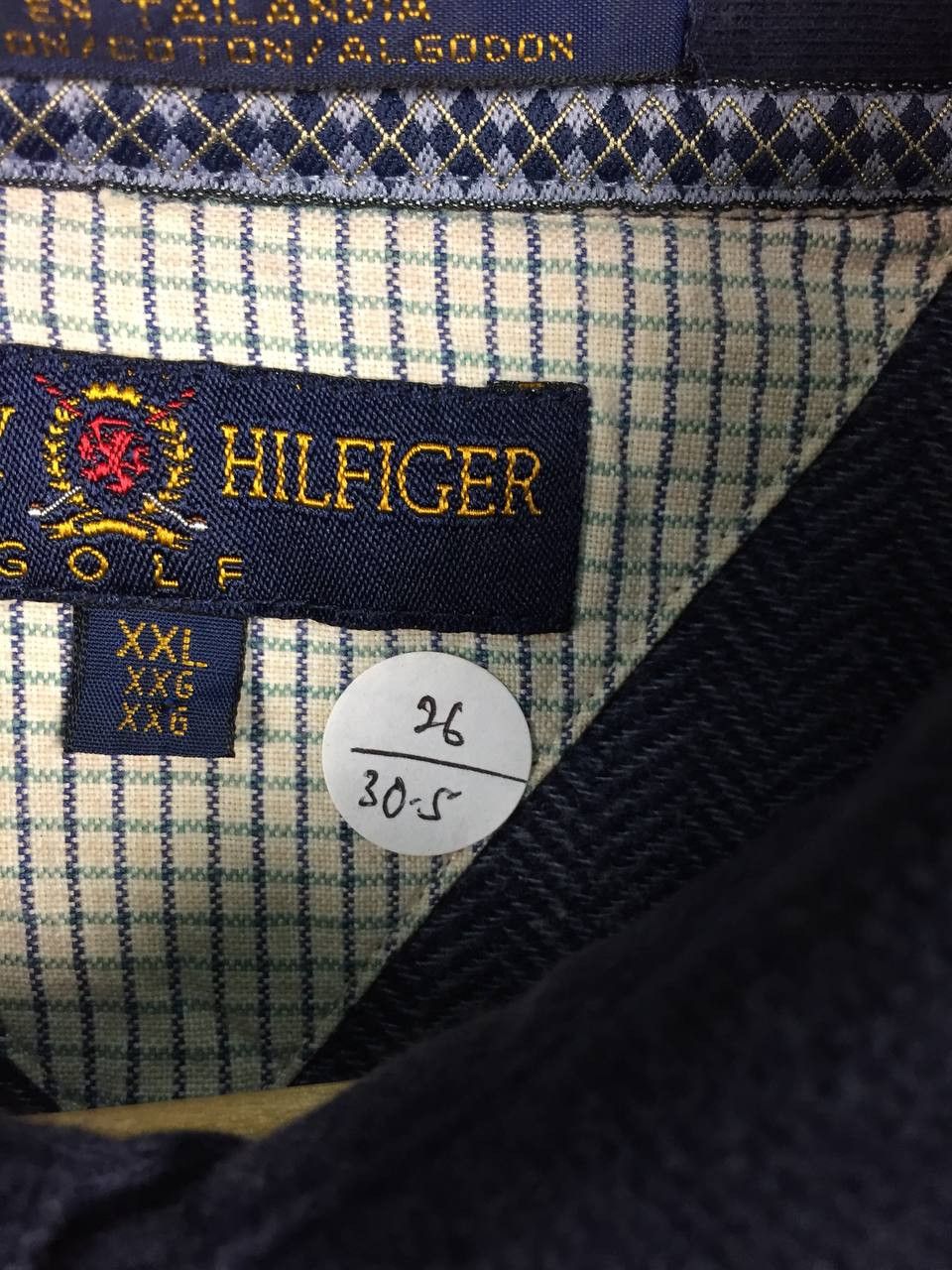 Tommy Hilfiger Vtg Tommy Hilfiger Golf Crest Logo Patterned Polo Shirt Size US XXL / EU 58 / 5 - 9 Thumbnail