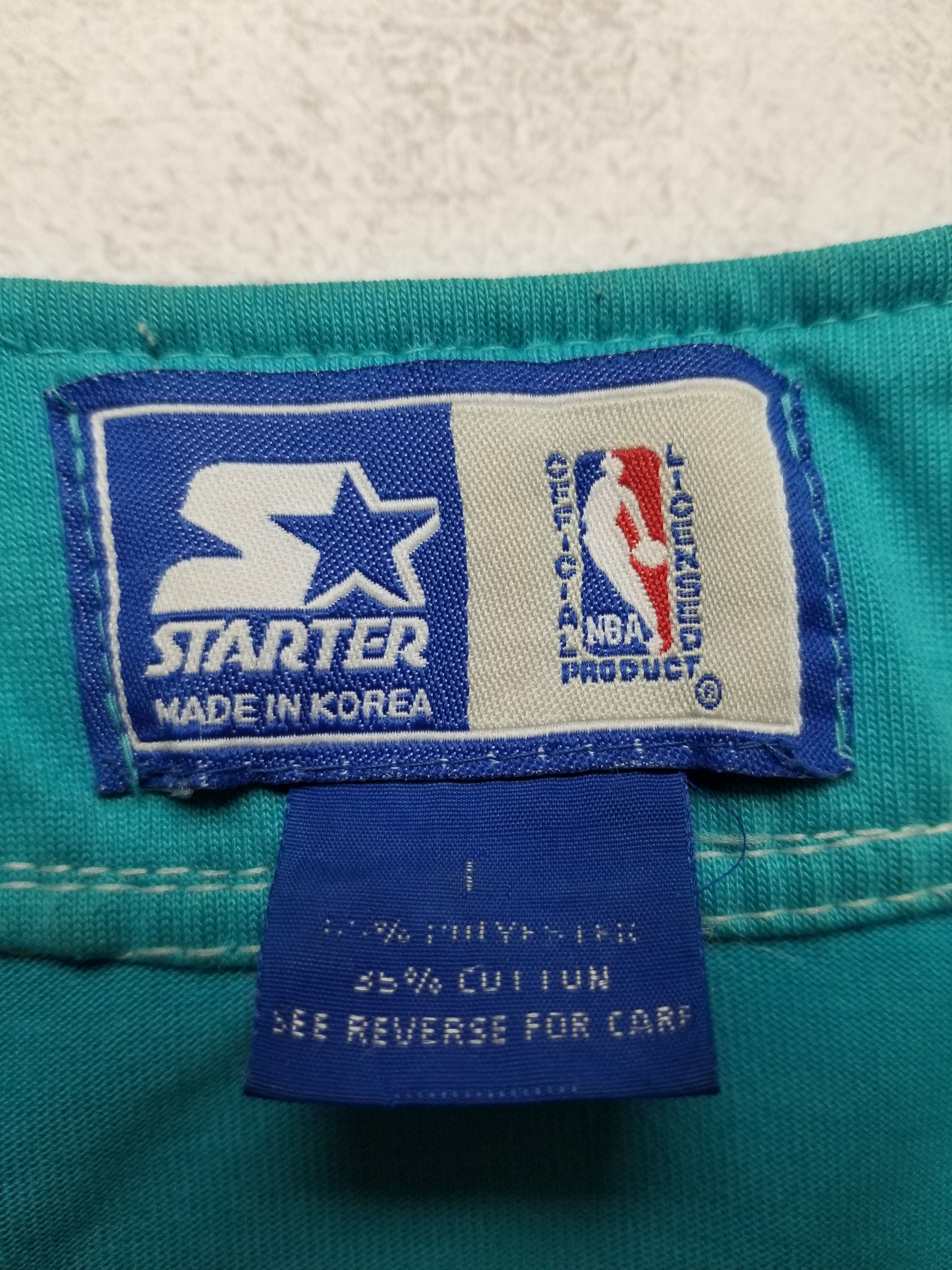 Starter VTG Starter Charlotte Hornets 90s Retro Basketball Jersey Size US L / EU 52-54 / 3 - 11 Thumbnail