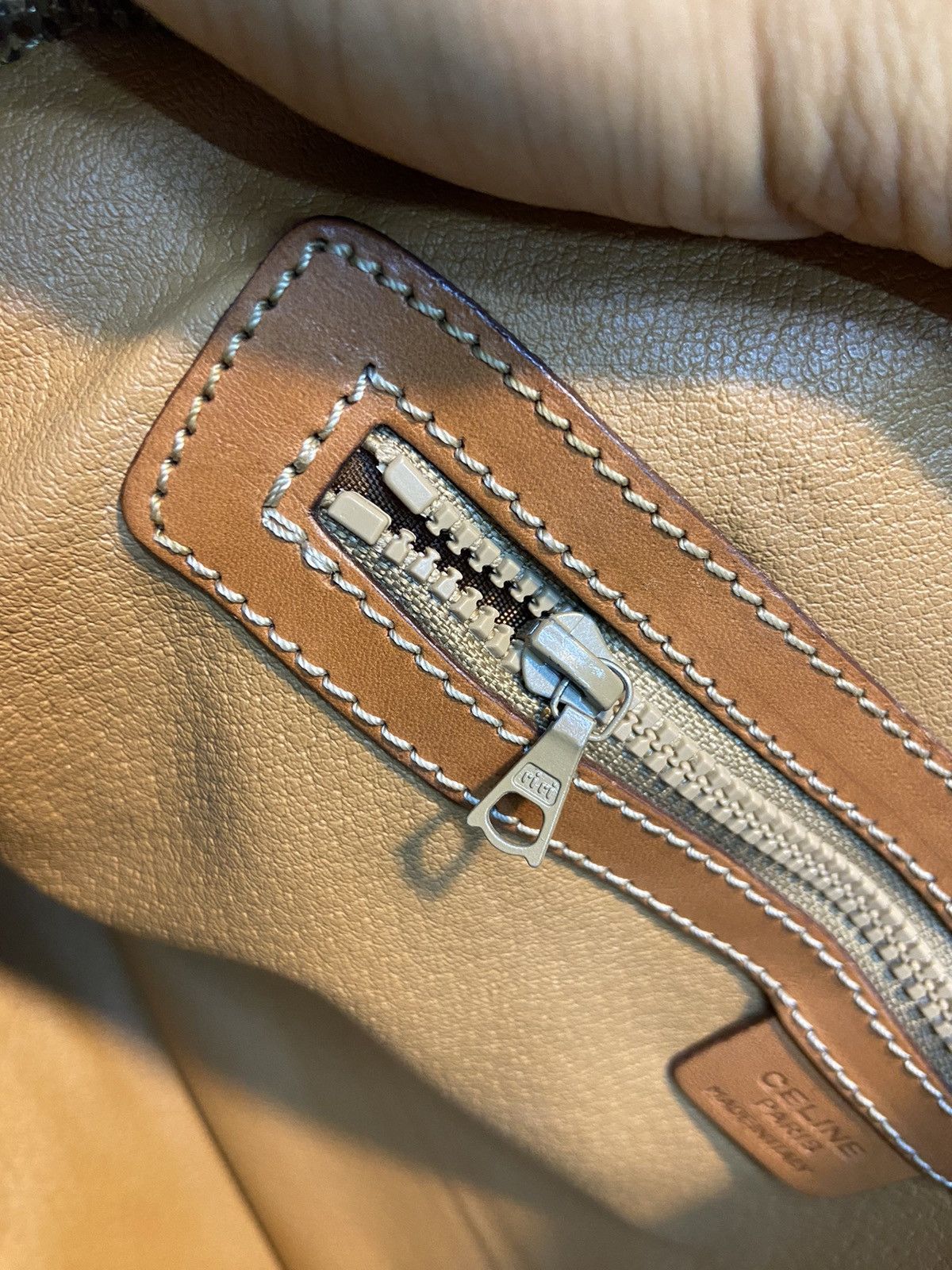 Celine ❗️LAST DROP ❗️Celine Macadam Canvas Handbag Brown Coated Size ONE SIZE - 7 Thumbnail