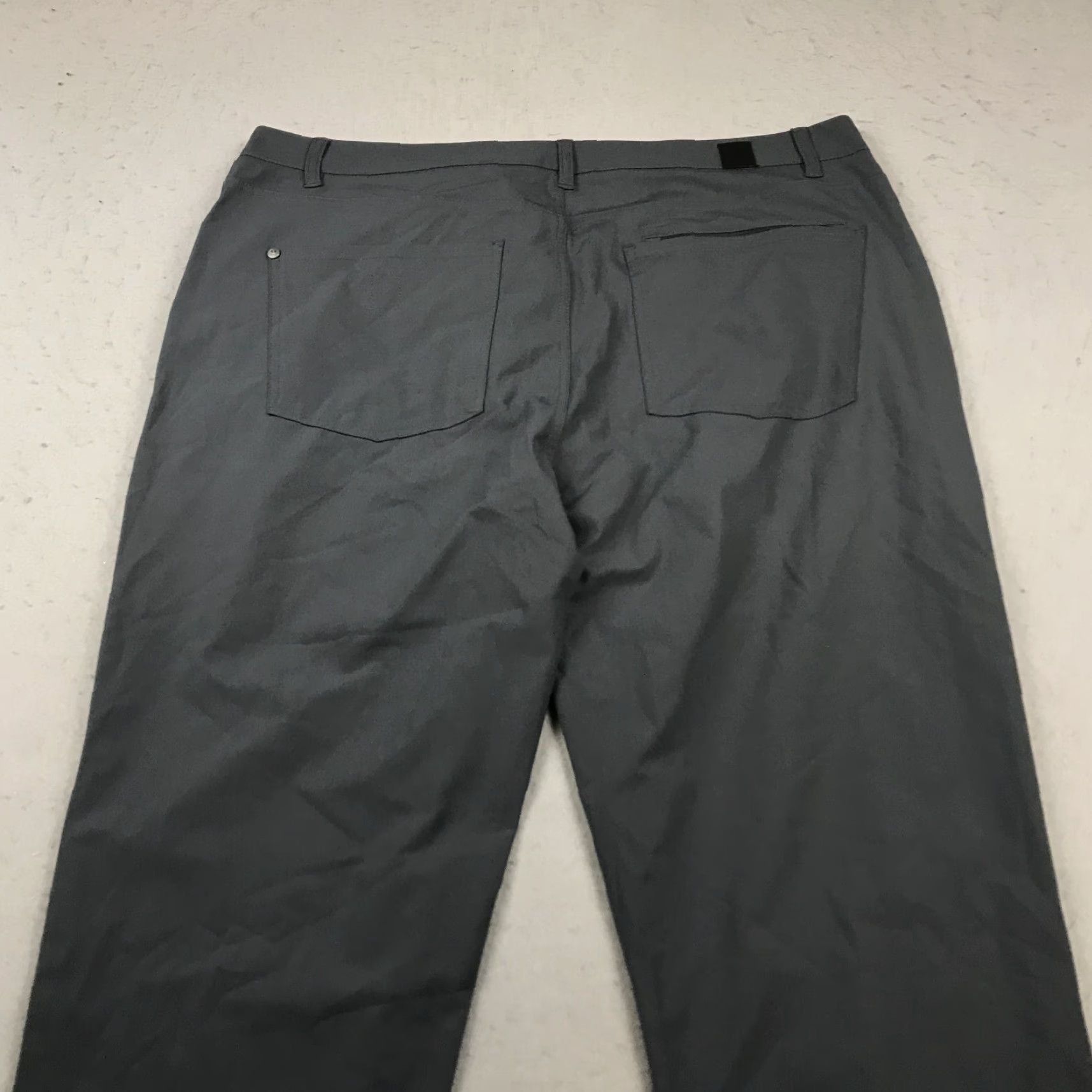 Vuori Vuori Mens 38x28 Gray Chino Pants — Regular, Polyester, Flat Front, Logo, Preppy, Sports, Casual Size US 38 / EU 54 - 6 Thumbnail