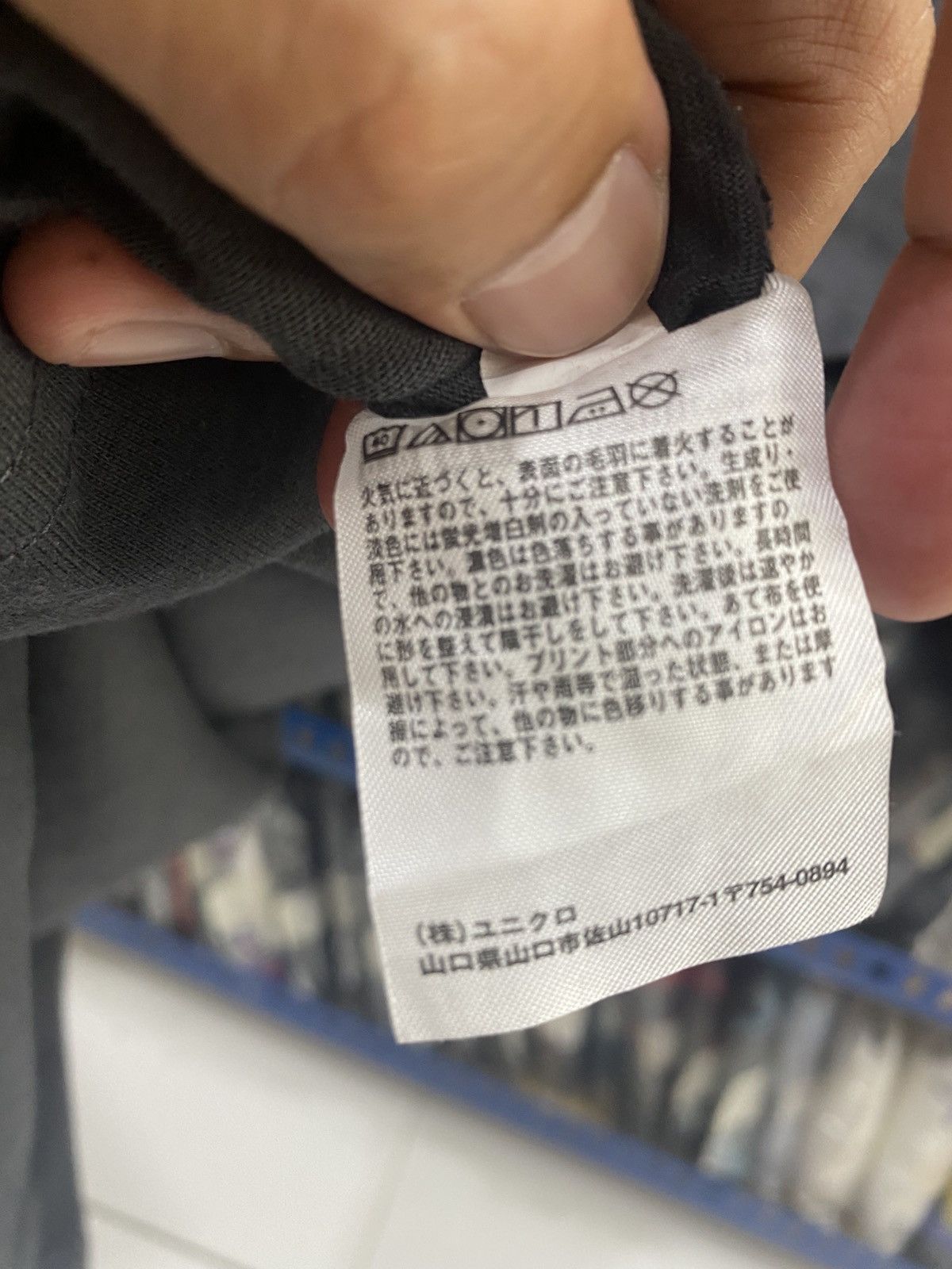 Kaws UNIQLO X KAWS TSHIRT Size US L / EU 52-54 / 3 - 8 Thumbnail