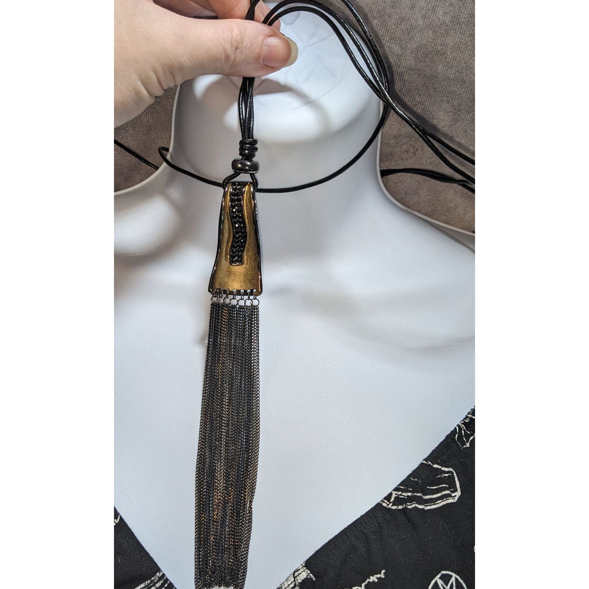 Other Sweet Lola Gothic Black & Gold Tassel Pendant Necklace Size ONE SIZE - 1 Thumbnail