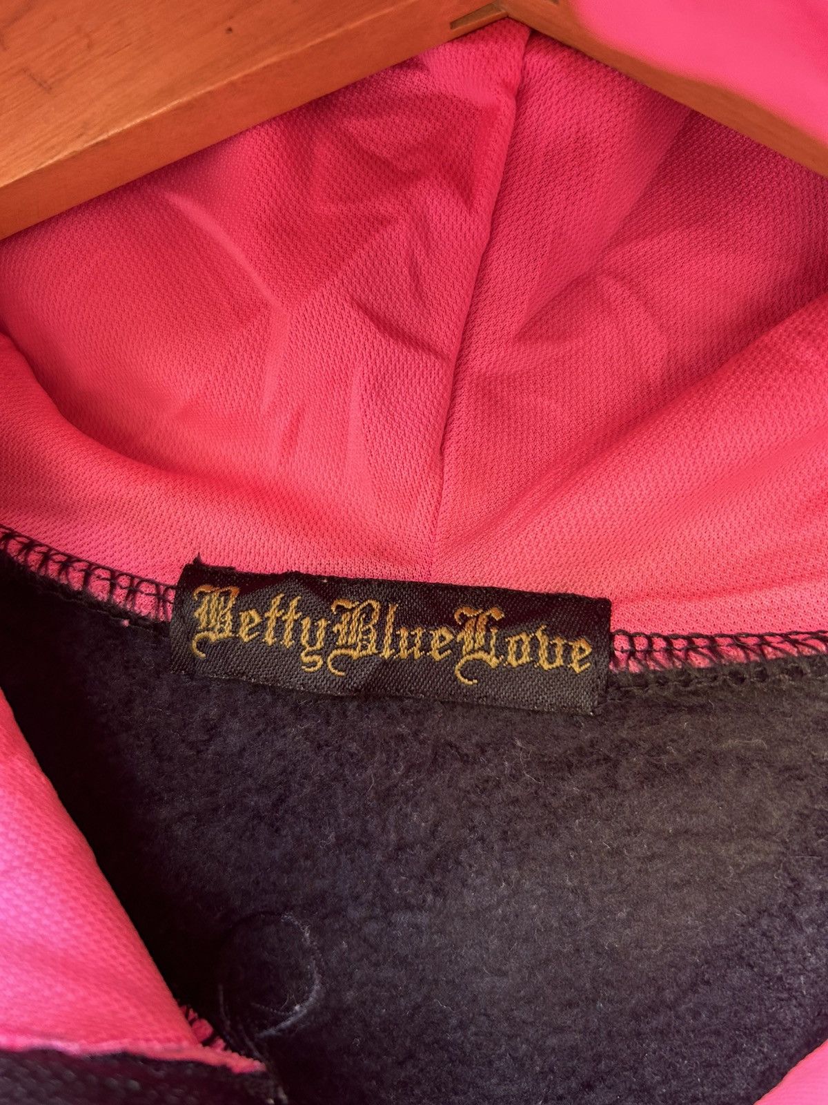 Other Betty blue love rainbow collor hoodie Ifsixwasnine LGB Size US S / EU 44-46 / 1 - 6 Thumbnail