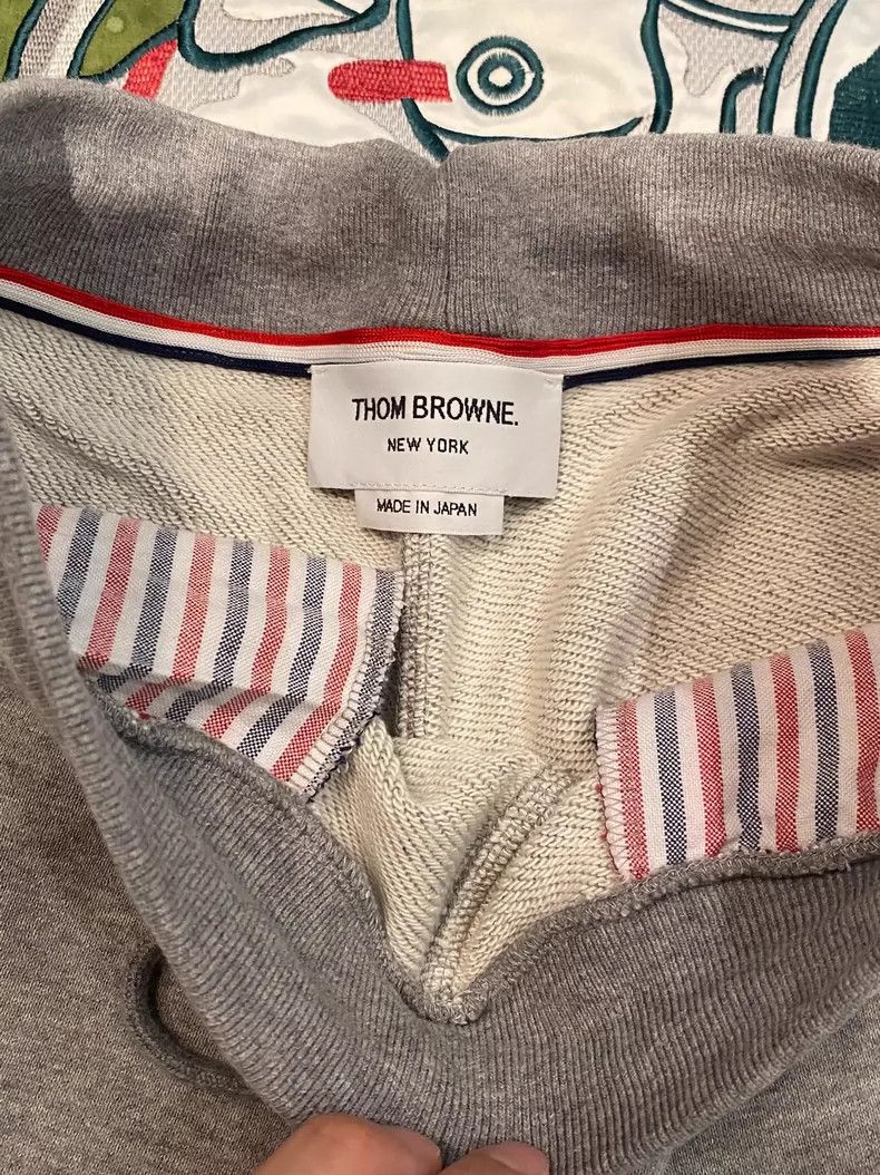 Thom Browne Thom Browne Gray striped shorts Size US 38 / EU 54 - 5 Thumbnail