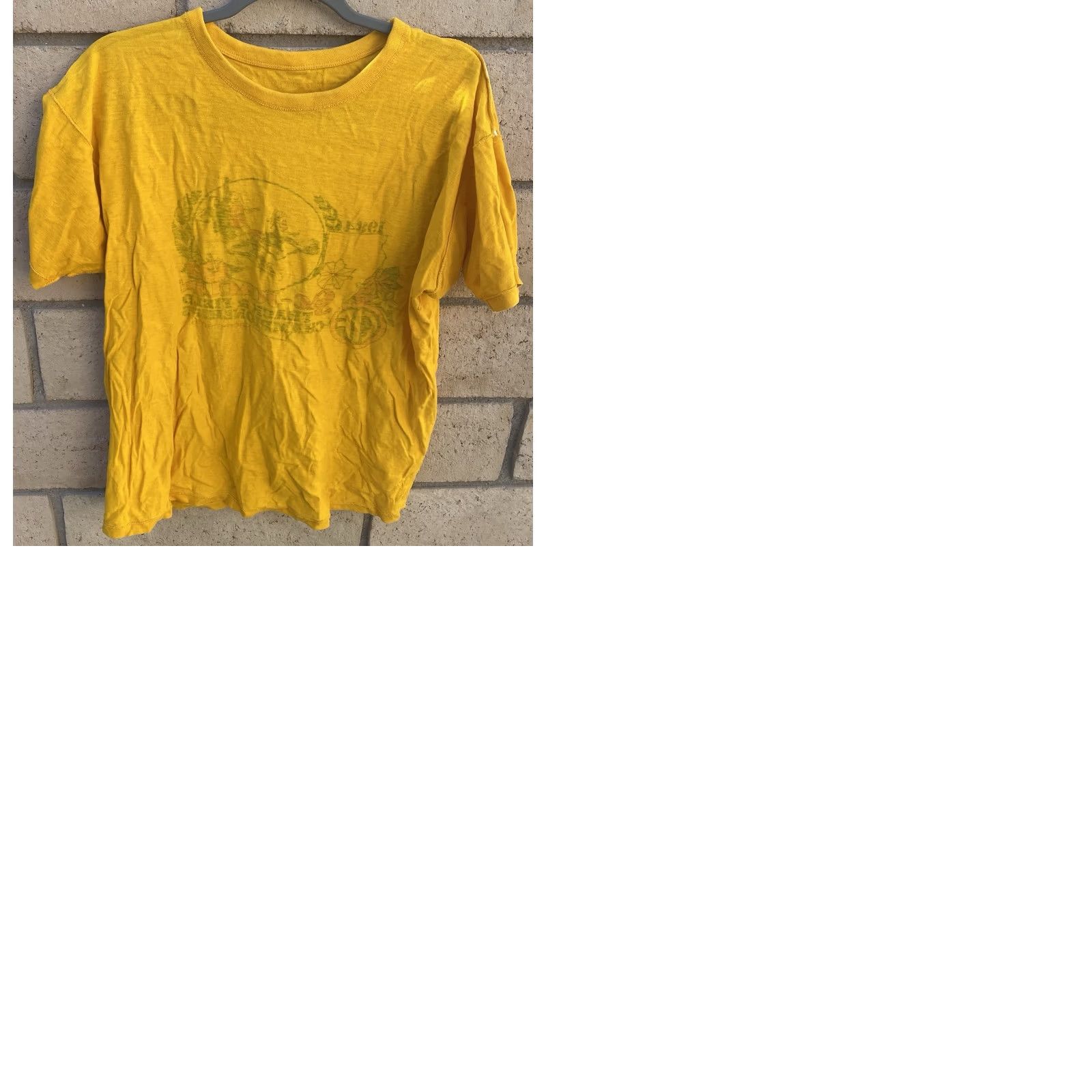 Champion VINTAGE Champion Sacramento T-Shirt XL School Sports 1984 CA 80s California Track & Field Championships Shirt Mens Yellow Size US XL / EU 56 / 4 - 12 Thumbnail