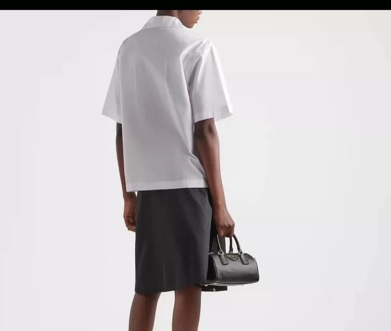 Prada Prada Solid Triangle Shirt Short Sleeve 2501-Nextarrow Size US XS / EU 42 / 0 - 7 Thumbnail