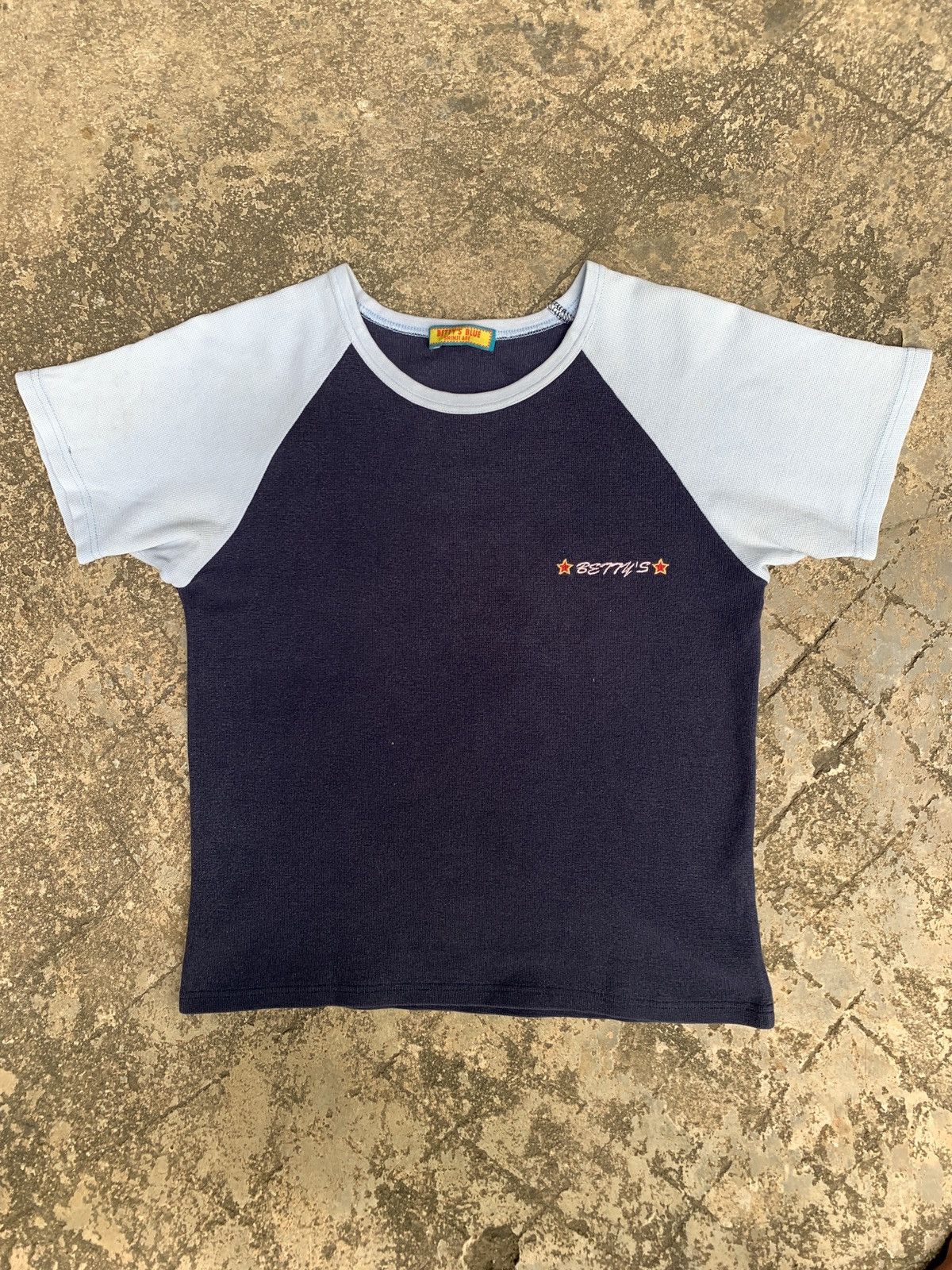 Japanese Brand y2k Shinji Abe Betty's Blue Girl Graphic Baby Tee Size S / US 4 / IT 40 - 2 Thumbnail